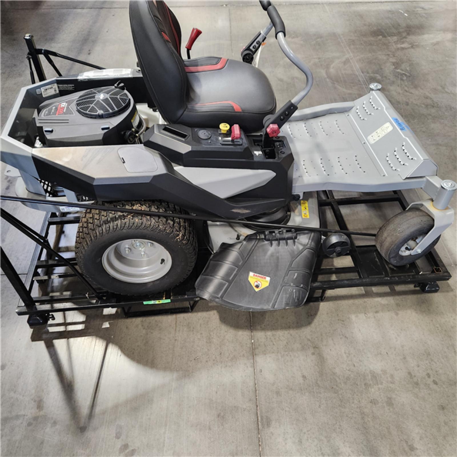 Dallas Location - As-Is Murray Cruz 42 in. 19.0 HP 540cc EX1900 Series Briggs Drive Gas Zero Turn Mower