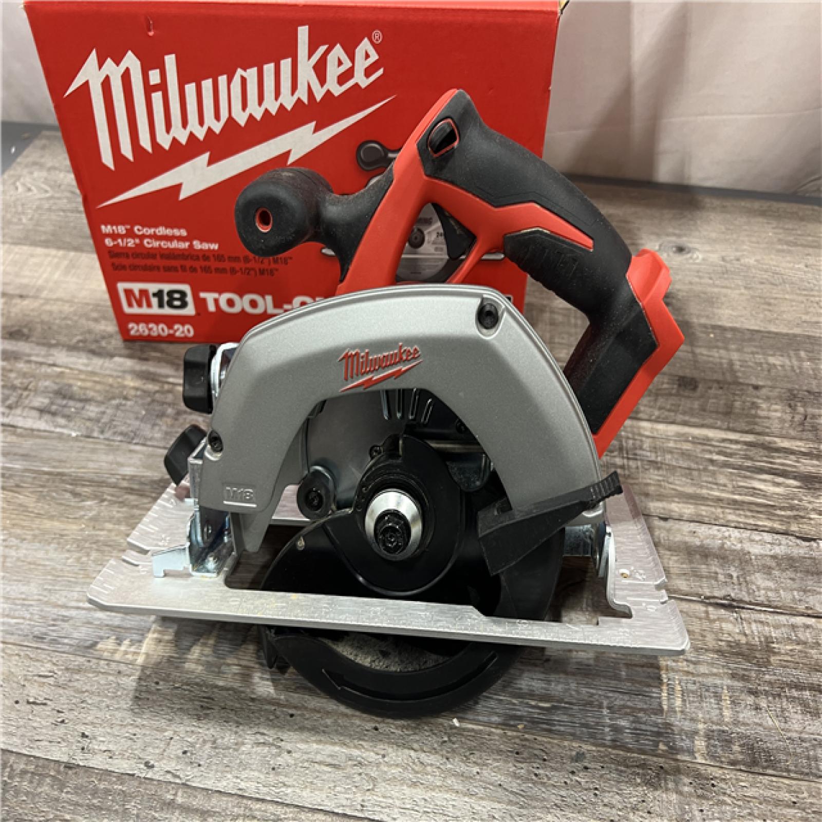 AS-IS Milwaukee 2630-20 M18 Cordless 6-1/2 Circular Saw Bare Tool Only - All