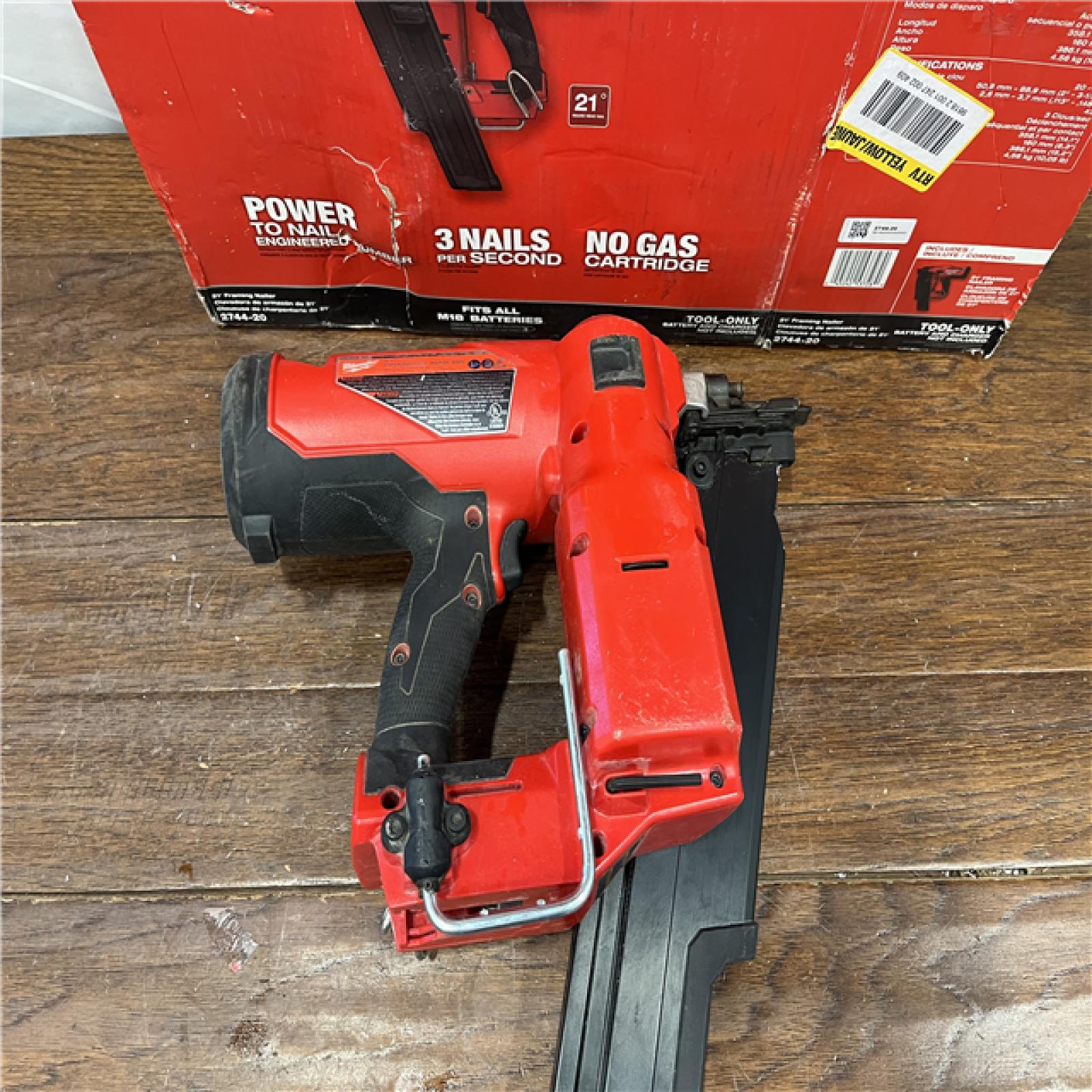 AS-ISMilwaukee 2744-20 M18 FUEL 3-1/2 in. 18-Volt 21-Degree Lithium-Ion Brushless Cordless Framing Nailer (Tool-Only) (Refurbished)