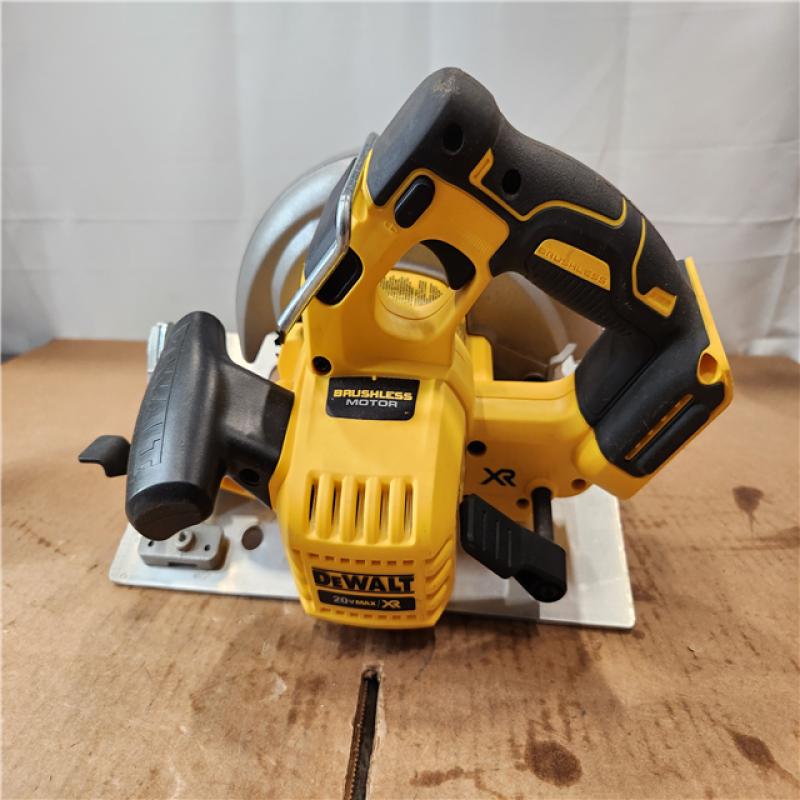 DEWALT 20V MAX XR Cordless Brushless 7-1/4 in. Circular Saw (Tool