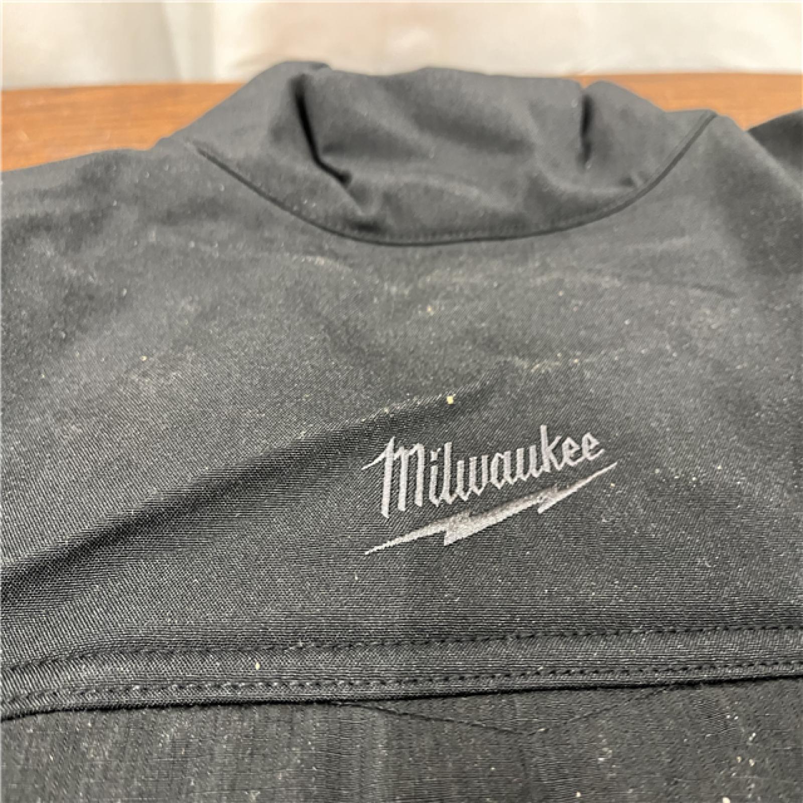 AS-ISMilwaukee Women's M12 Heated AXIS Jacket