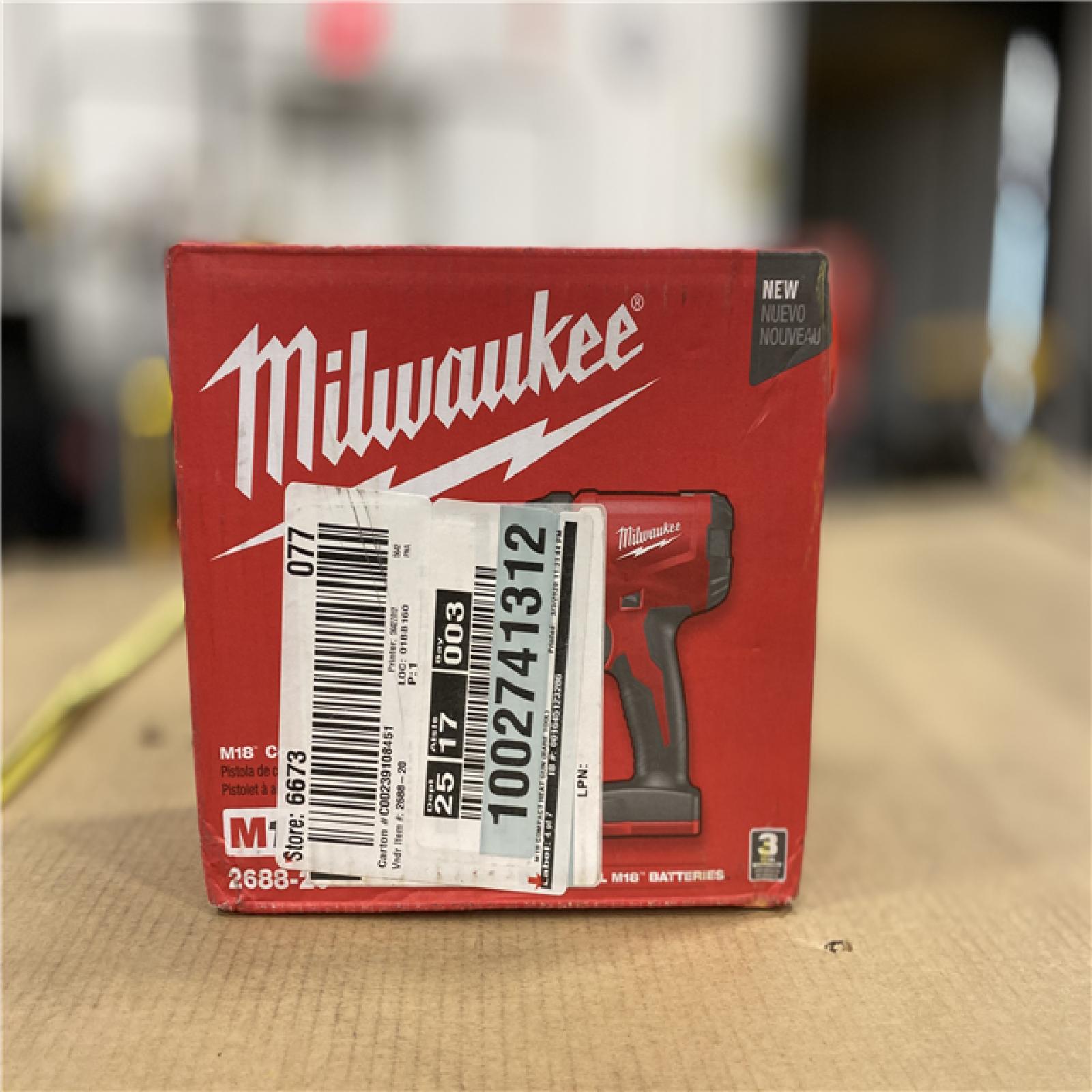 NEW! - Milwaukee M18 18V Lithium-Ion Cordless Compact Heat Gun (Tool-Only)