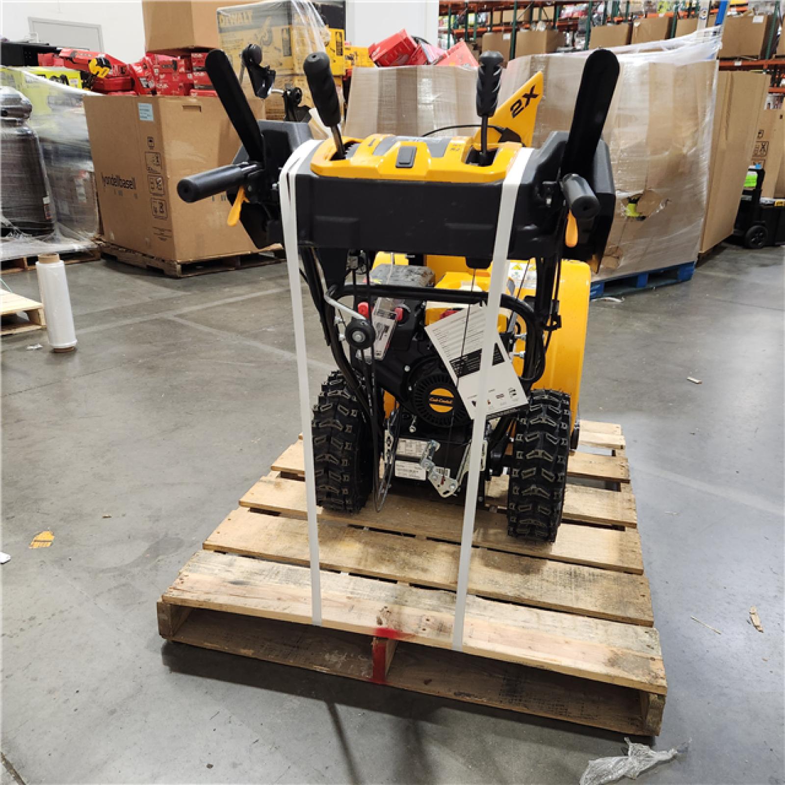 Dallas Location - As-Is Cub Cadet 2X 26 in. 243cc IntelliPower Two-Stage Electric Start Gas Snow Blower