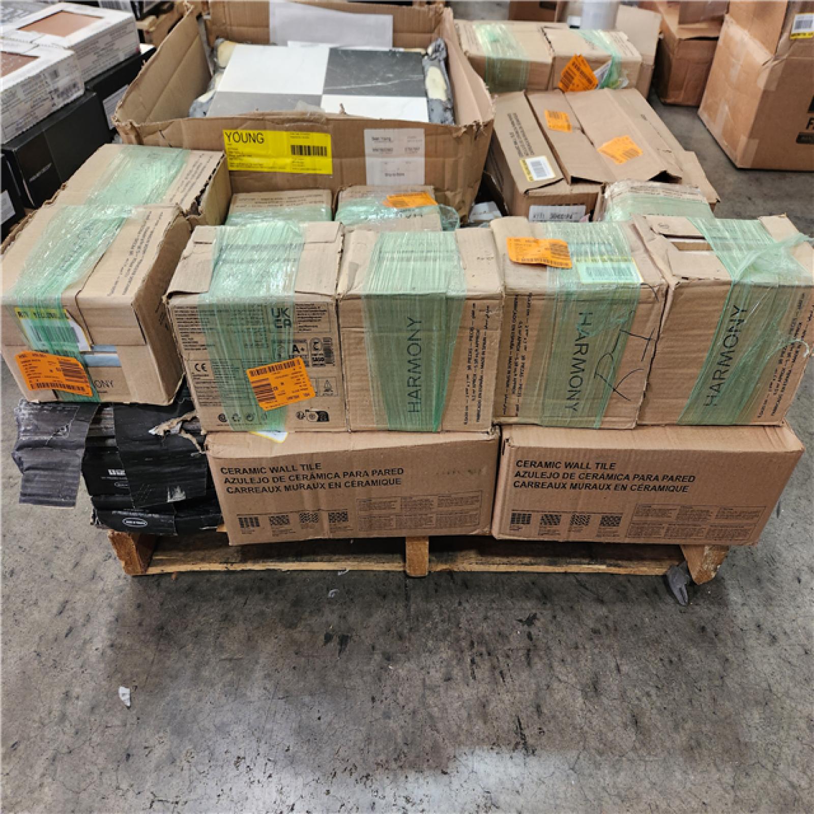 Phoenix Location Pallet of Assorted Mixed Tile