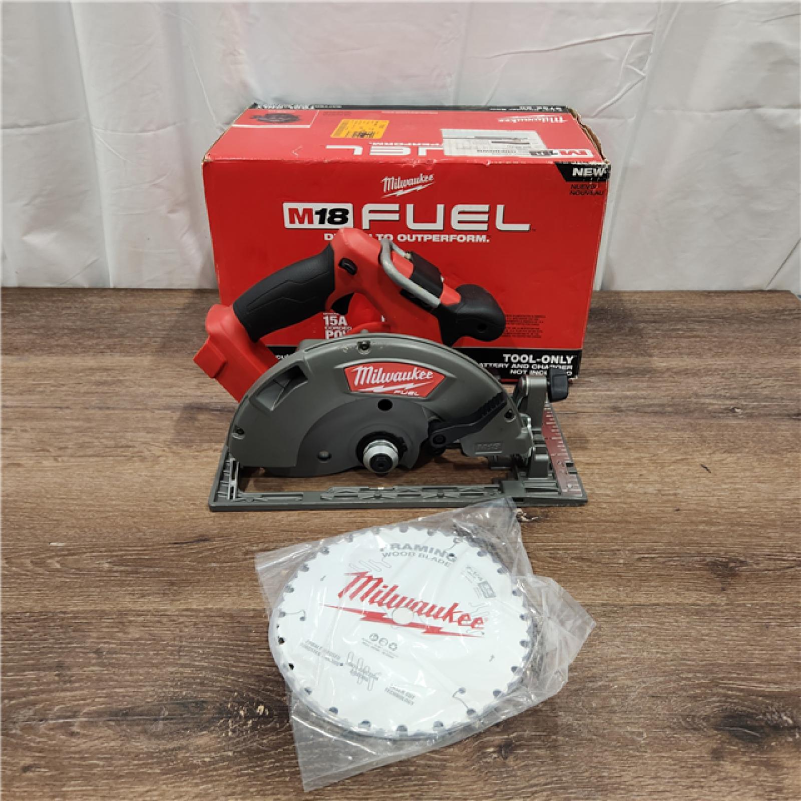 AS-IS M18 FUEL 18V Lithium-Ion Brushless Cordless 7-1/4 in. Circular Saw (Tool-Only)