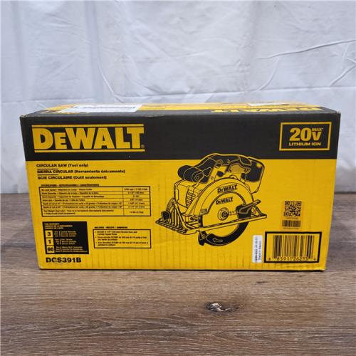 NEW DEWALT 20-Volt MAX Lithium-Ion Cordless 6-1/2 in. Circular Saw (Tool-Only)