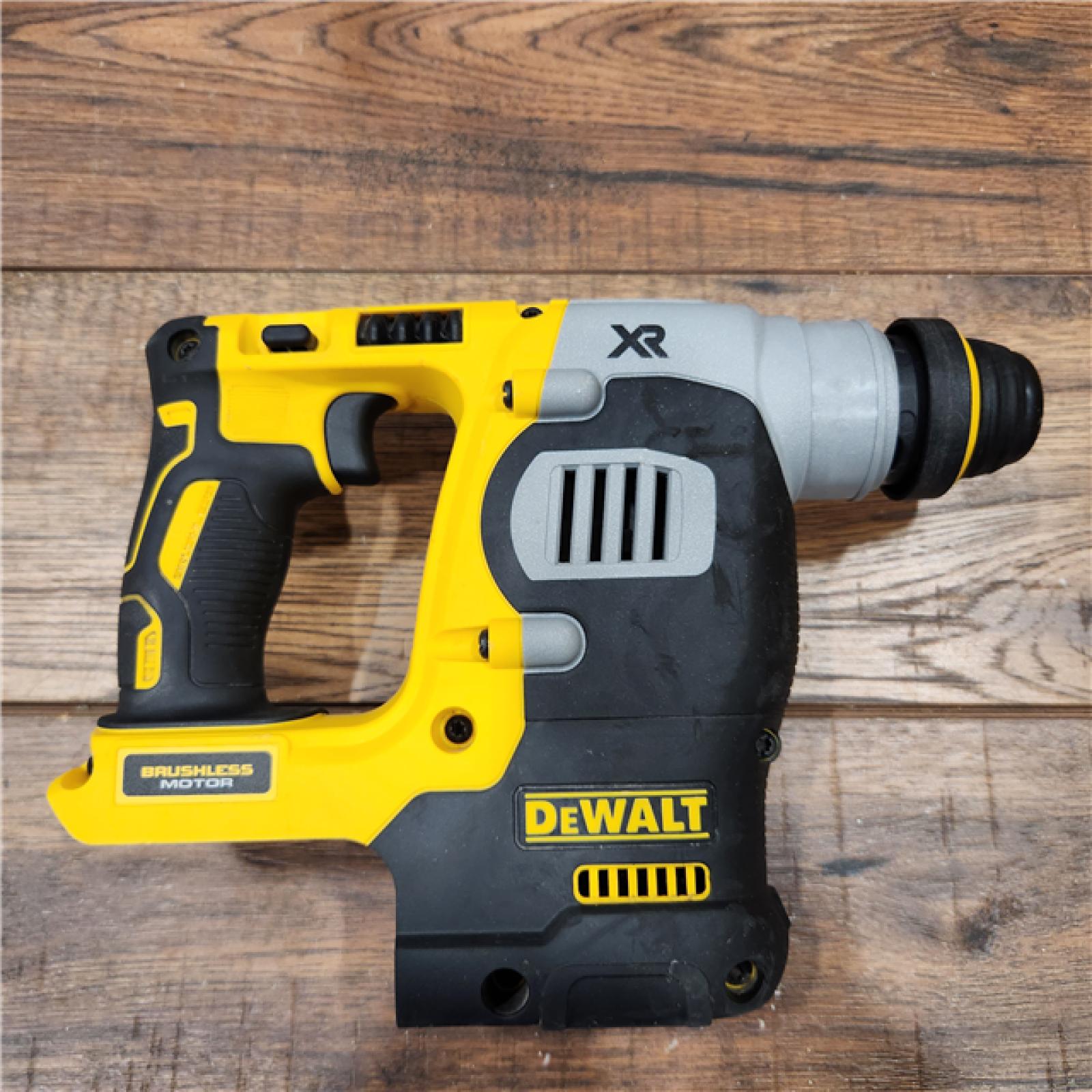 AS-IS DEWALT 20V MAX XR Brushless Cordless 1 in. SDS Plus L-Shape Rotary Hammer (Tool-Only)