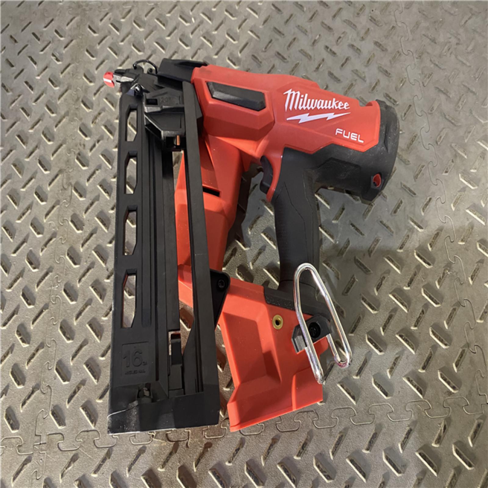 Houston location AS-IS Milwaukee 2841-20 18V Cordless Gen II 16 Gauge Angled Finish Nailer (Tool Only)