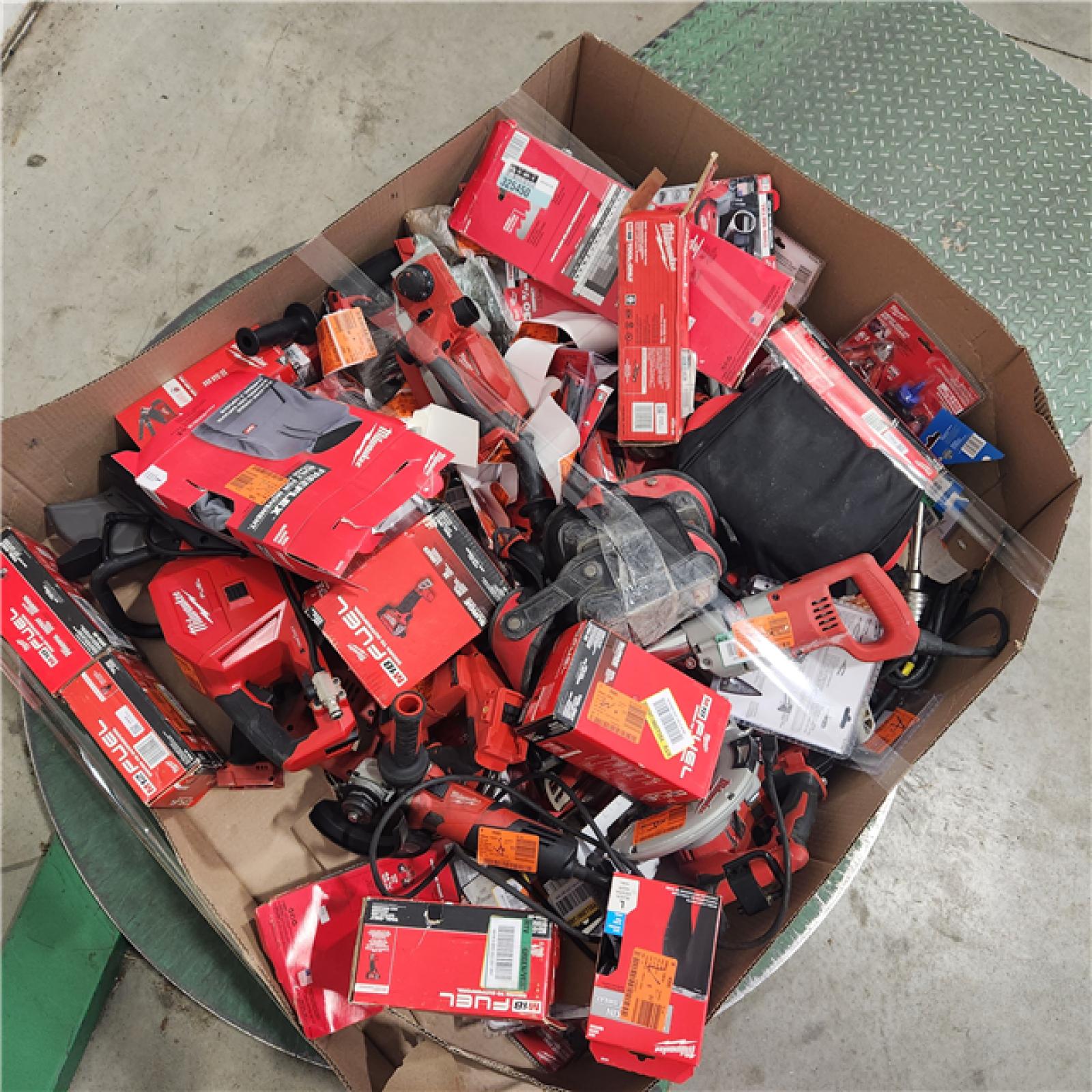 Dallas Location - As-Is MILWAUKEE Tool Pallet