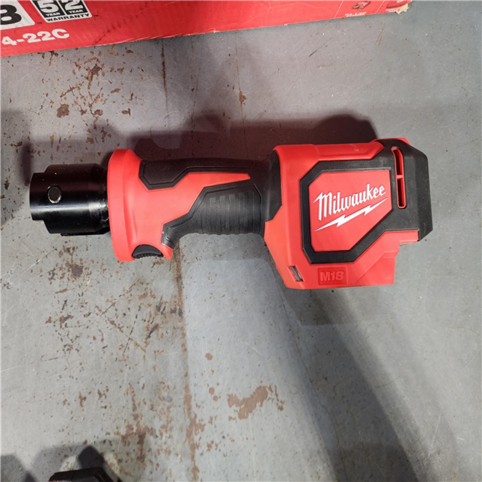 HOUSTON LOCATION - AS-IS M18 18V Lithium-Ion Cordless Short Throw Press Tool Kit with 3 PEX Crimp Jaws (2) 2.0 Ah Batteries and Charger