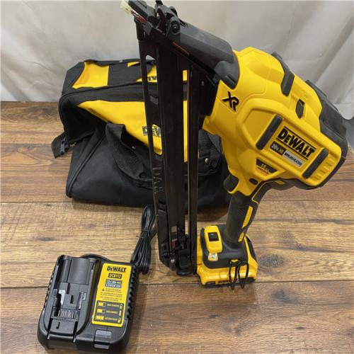 AS IS DEWALT 20V MAX XR 15 Ga. Cordless 34 Deg Nailer 20 V