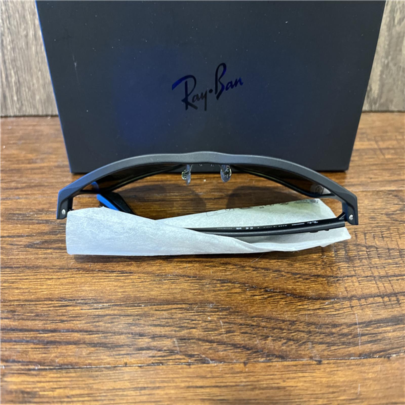 NEW! Sunglasses  Ray - Ban Rb4264  Col. 601sa1 Man Square Black