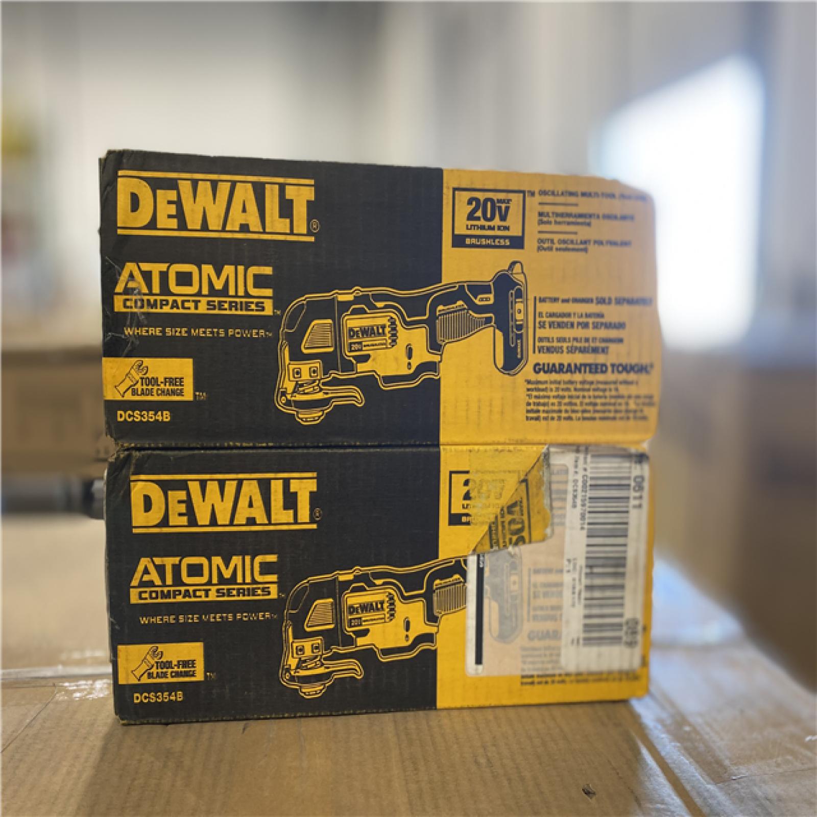 NEW! - DEWALT ATOMIC 20V MAX Cordless Brushless Oscillating Multi Tool (Tool Only)-(2UNITS)