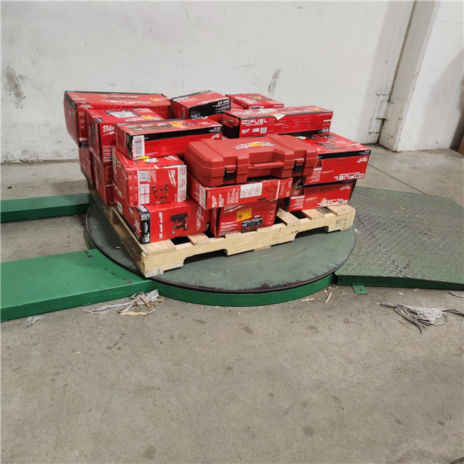 Dallas Location - As-Is MILWAUKEE Tool Pallet