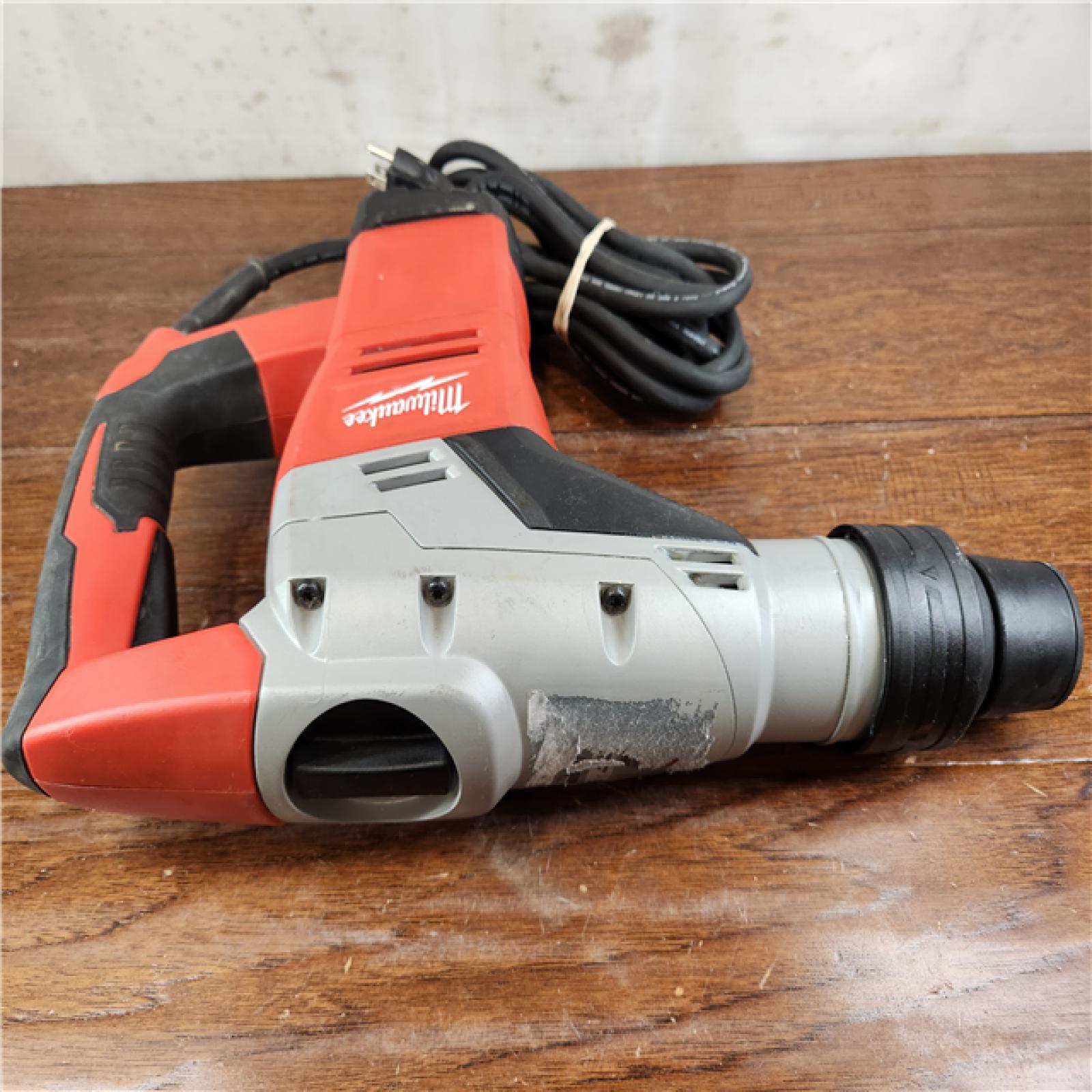 AS-IS Milwaukee 15Amp 1-9/16 in. Corded SDS-Max Rotary Hammer
