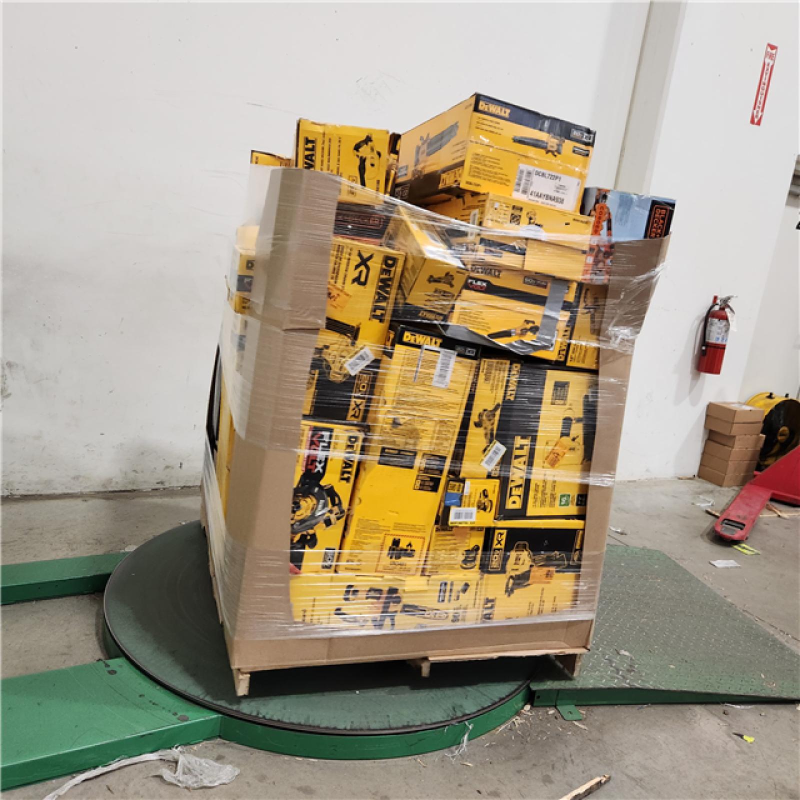 Dallas Location - As-Is DEWALT Tool Pallet