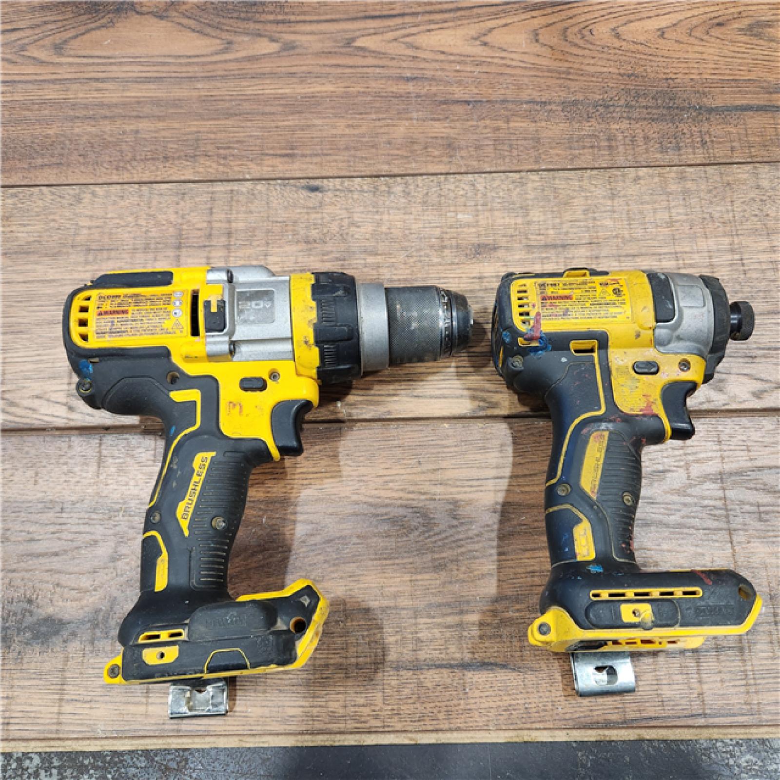 AS-IS 20V MAX Cordless Brushless Hammer Drill/Driver 2 Tool Combo Kit with FLEXVOLT ADVANTAGE