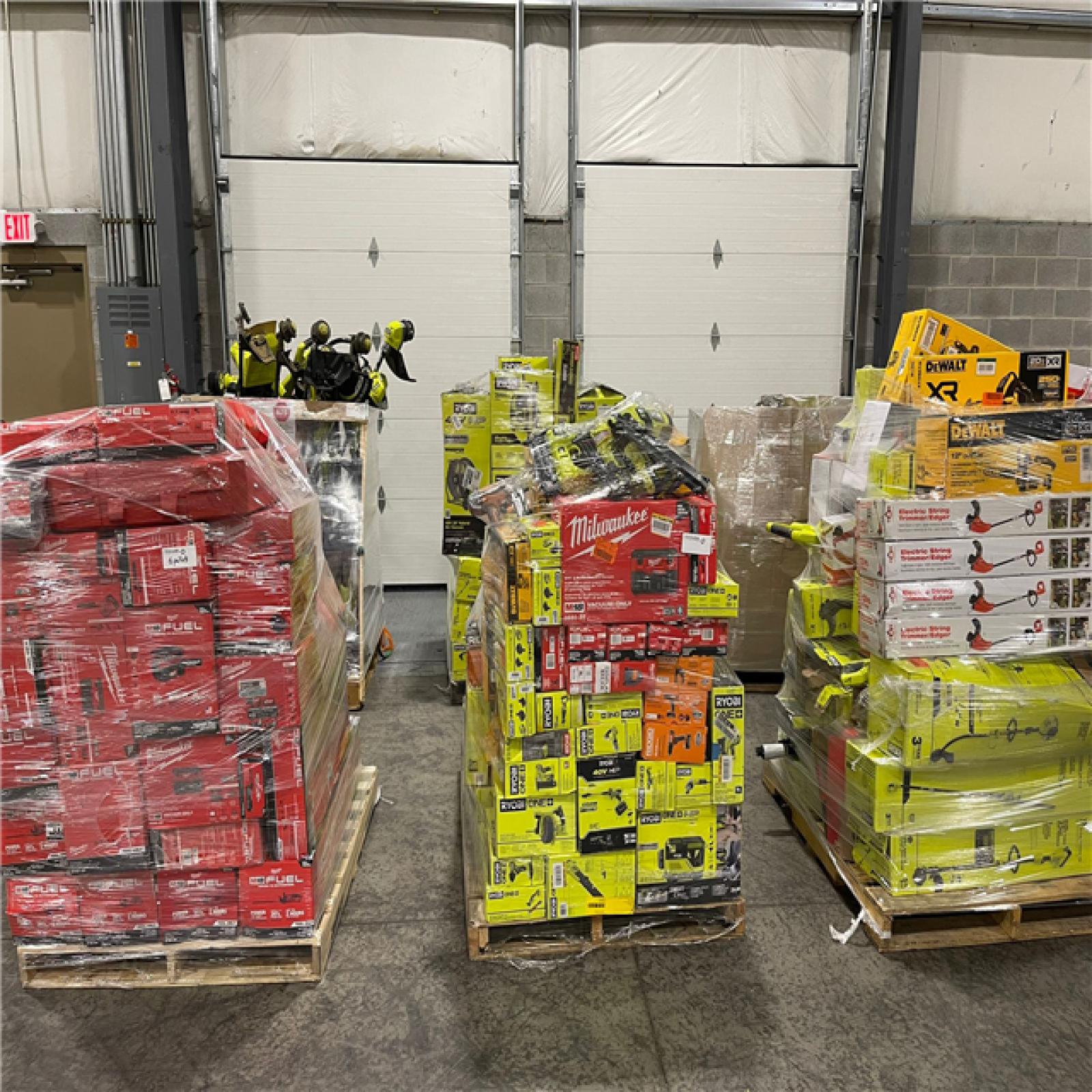 Pittston Location As-Is Power Tools Partial Truckload (6 pallets) 1355684-D