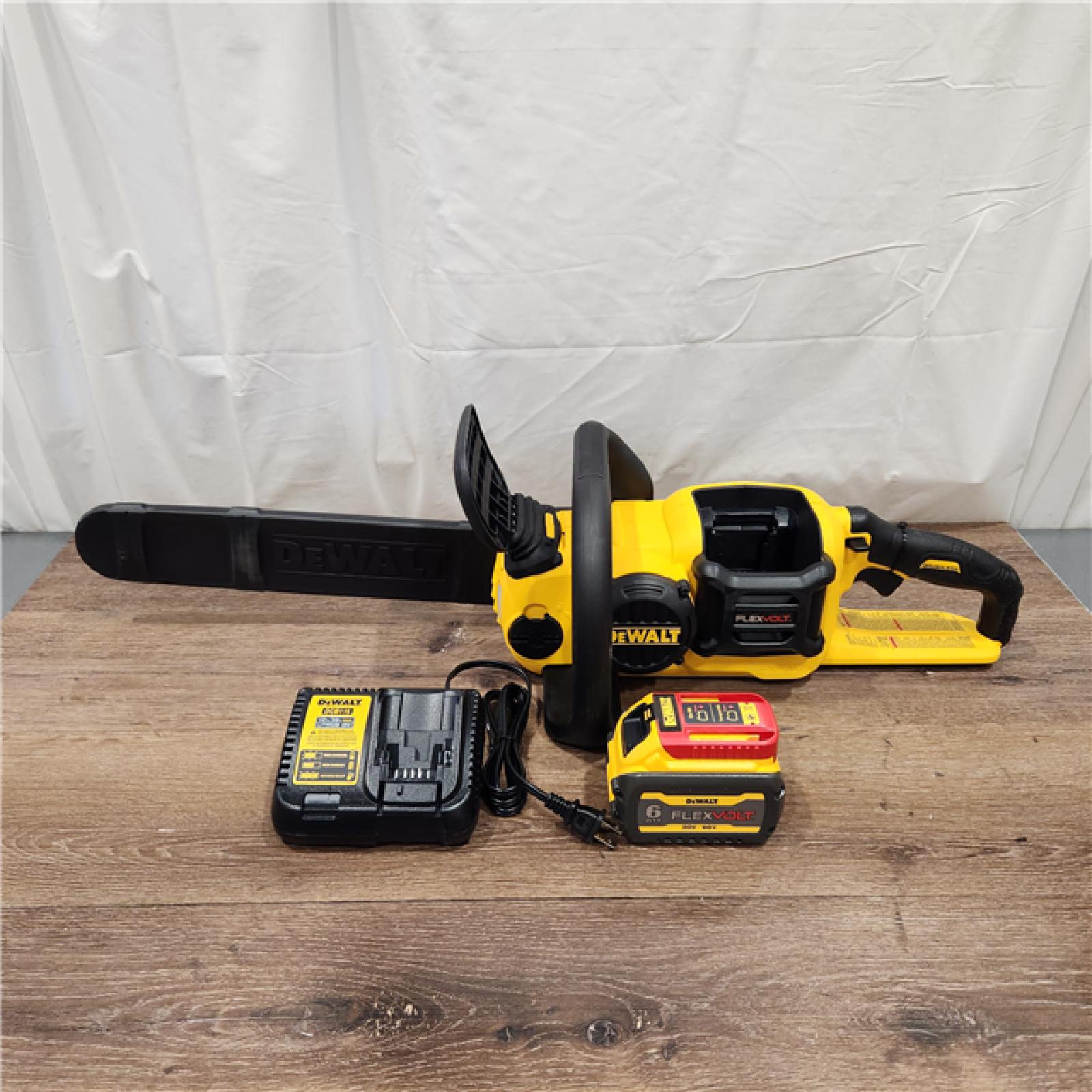 AS-IS DeWalt FLEXVOLT 60V MAX Lithium-Ion Brushless Cordless 16in. Chainsaw Kit