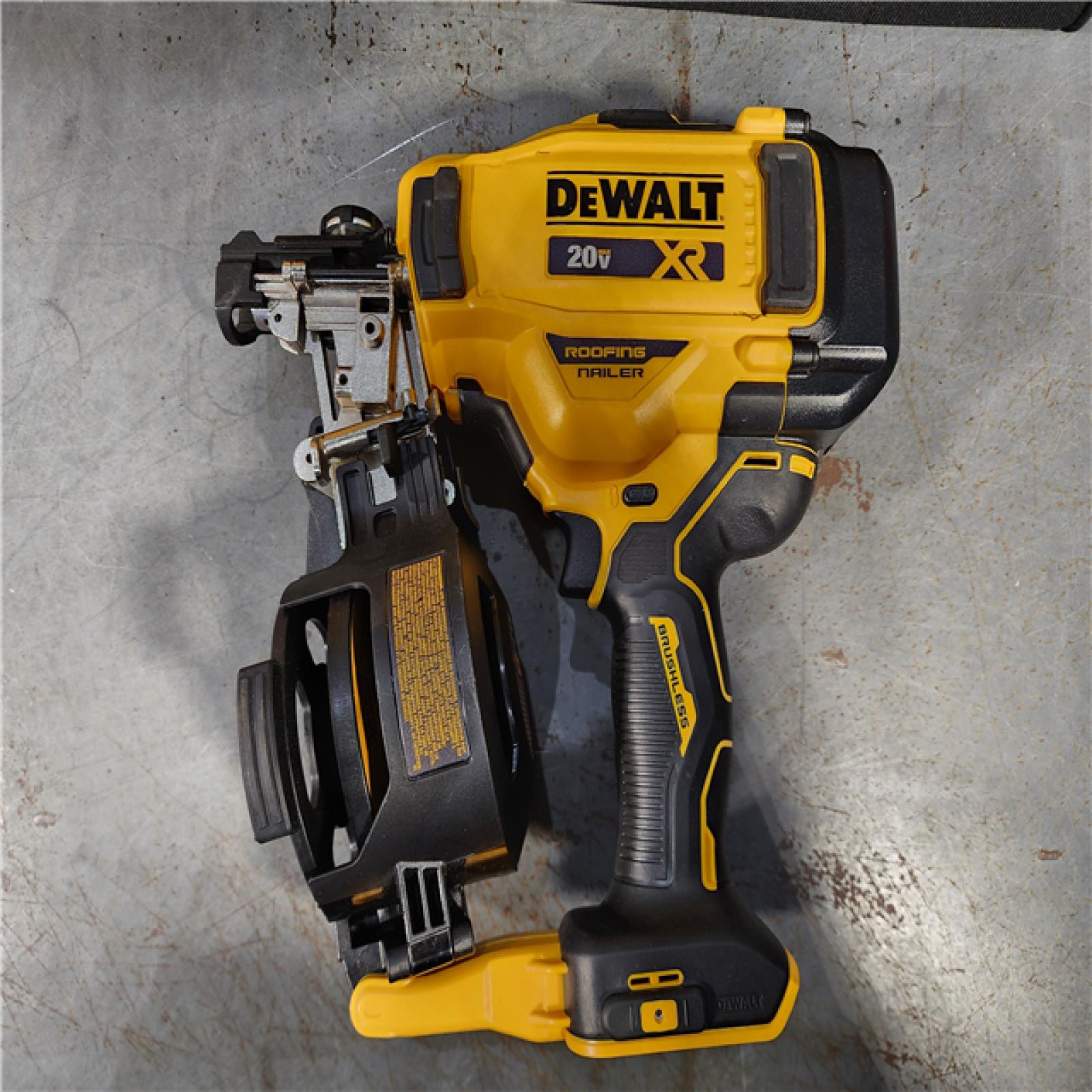 HOUSTON LOCATION - AS-IS DEWALT 2007898 Roofing Nailer Cordless