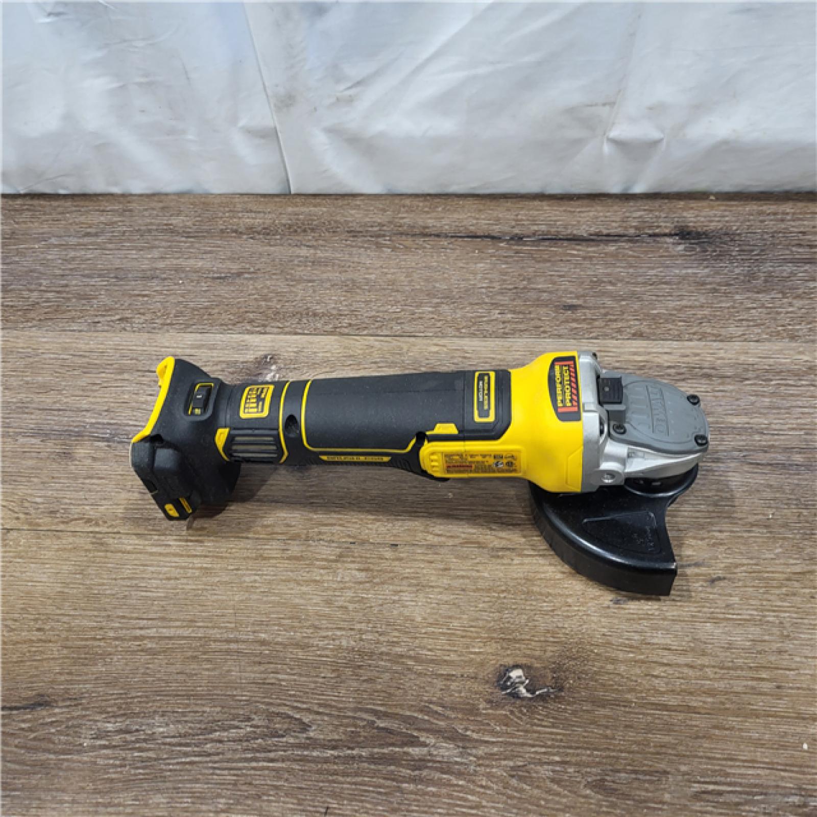 AS-IS 20V XR Cordless 4-1/2. in. to 5 in. Variable Speed Angle Grinder (Tool Only)