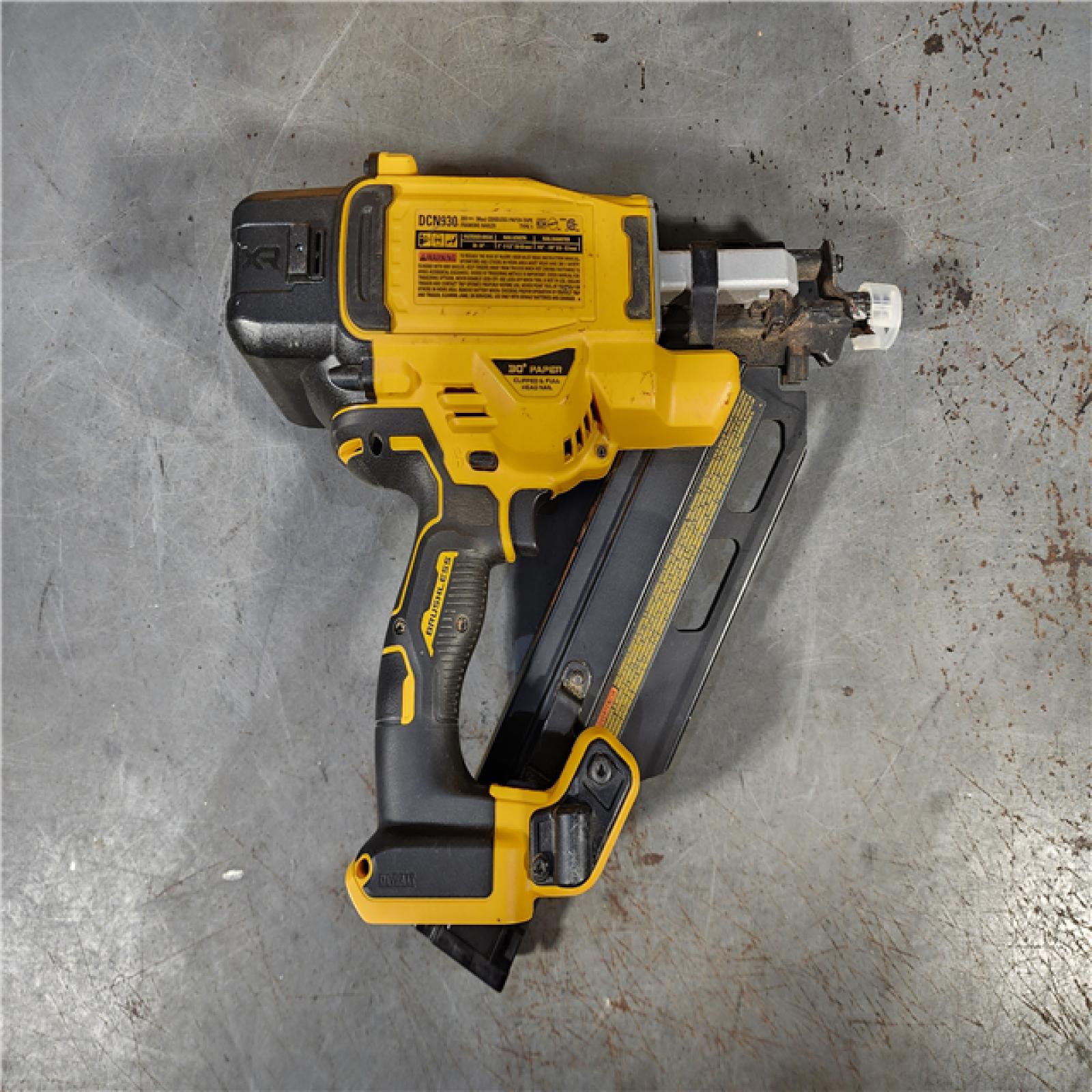 HOUSTON LOCATION - AS-IS DEWALT 20-Volt 30Â° Cordless Framing Nailer (Tool-Only)