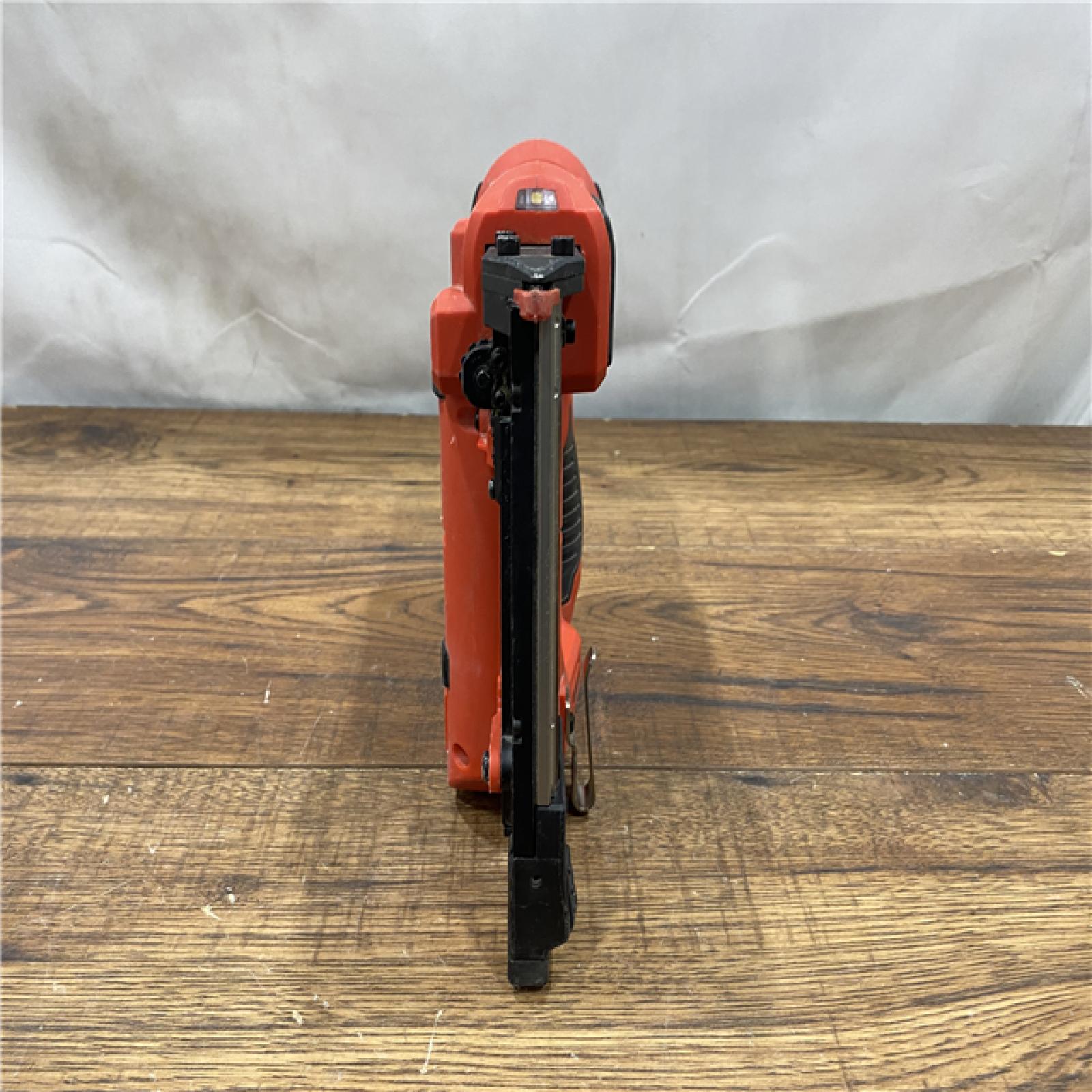 AS IS Milwaukee 2540-20 12V 23 Gauge Cordless Pin Nailer (Tool Only)