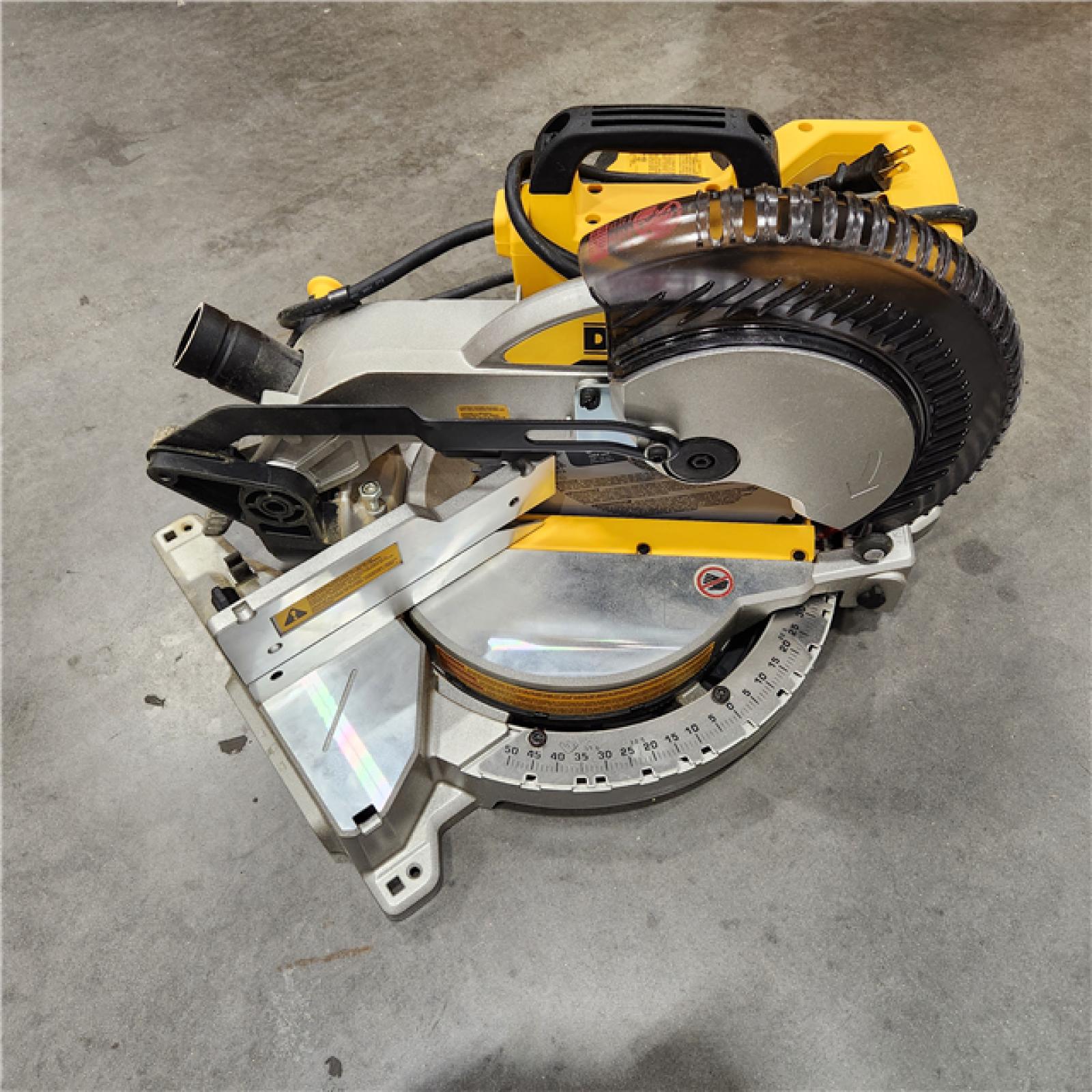 AS-IS DeWalt 15 Amps Corded 10 in. Single Bevel Compound Miter Saw