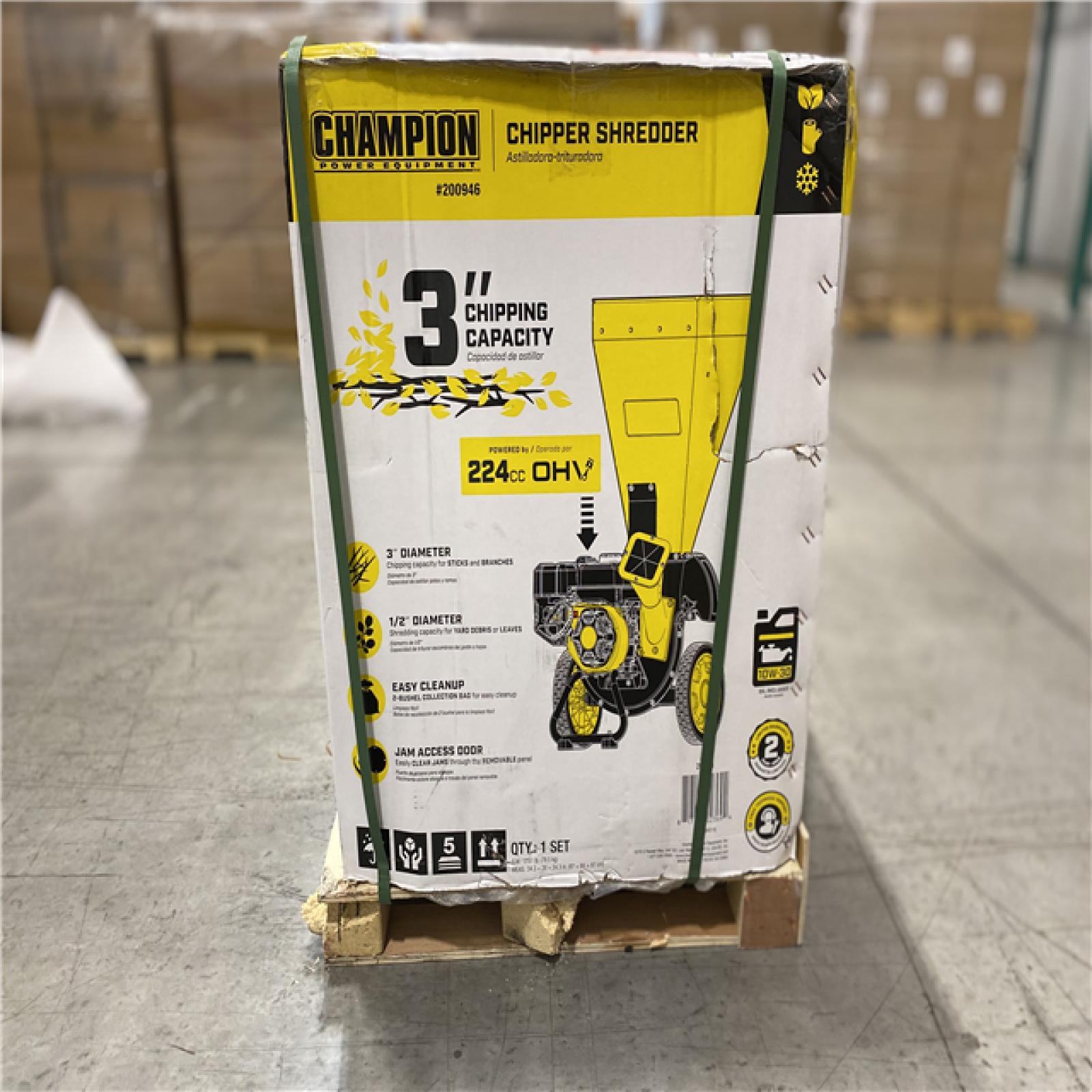 DALLAS LOCATION - Champion Power Equipment 3 in. Dia 224 cc 2-in-1 Upright Gas Powered Wood Chipper Shredder