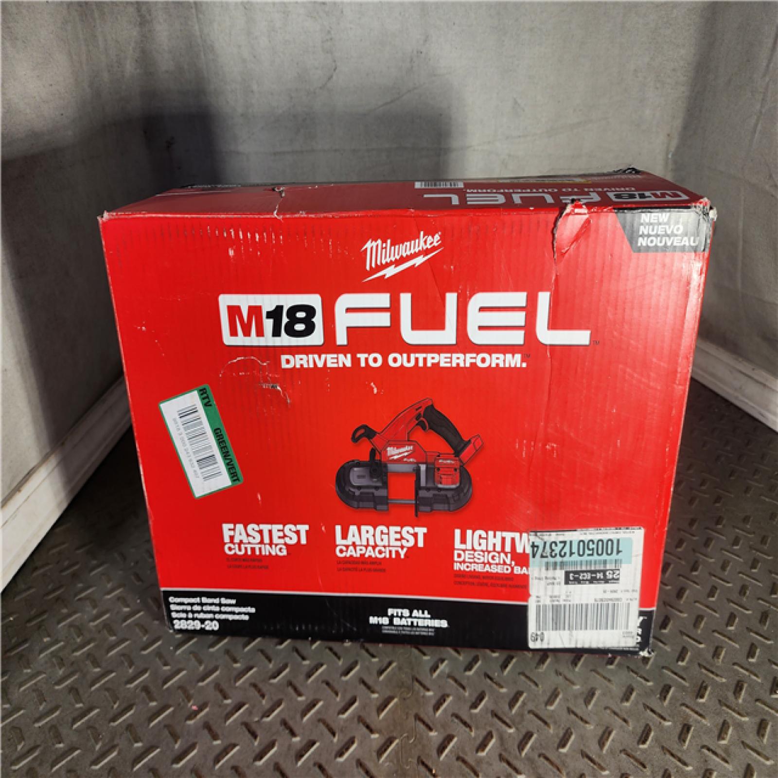 HOUSTON LOCATION - AS-IS Milwaukee M18 Fuel 3-1/4  18V Brushless Compact Band Saw 2829-20 (Bare Tool)