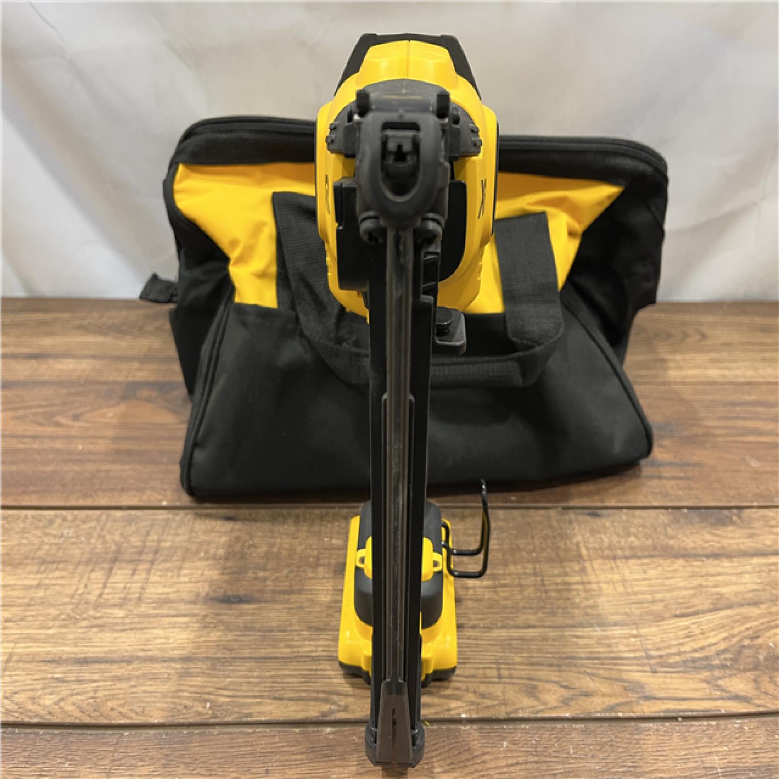 AS IS DeWalt DCN660D1 20V 16 Gauge Cordless Angled Finish Nailer Kit W/ 2Ah Battery