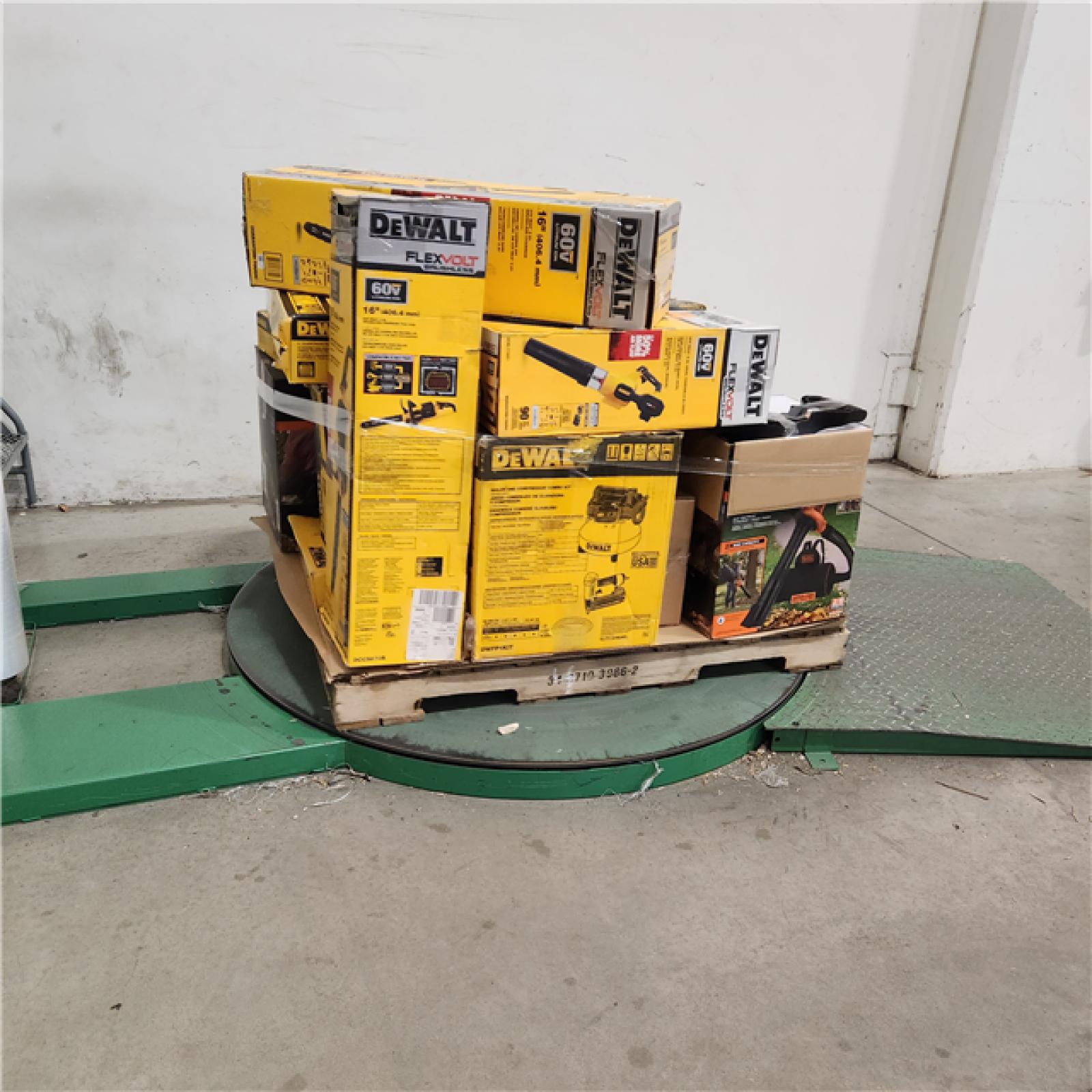 Dallas Location - As-Is DEWALT Tool Pallet