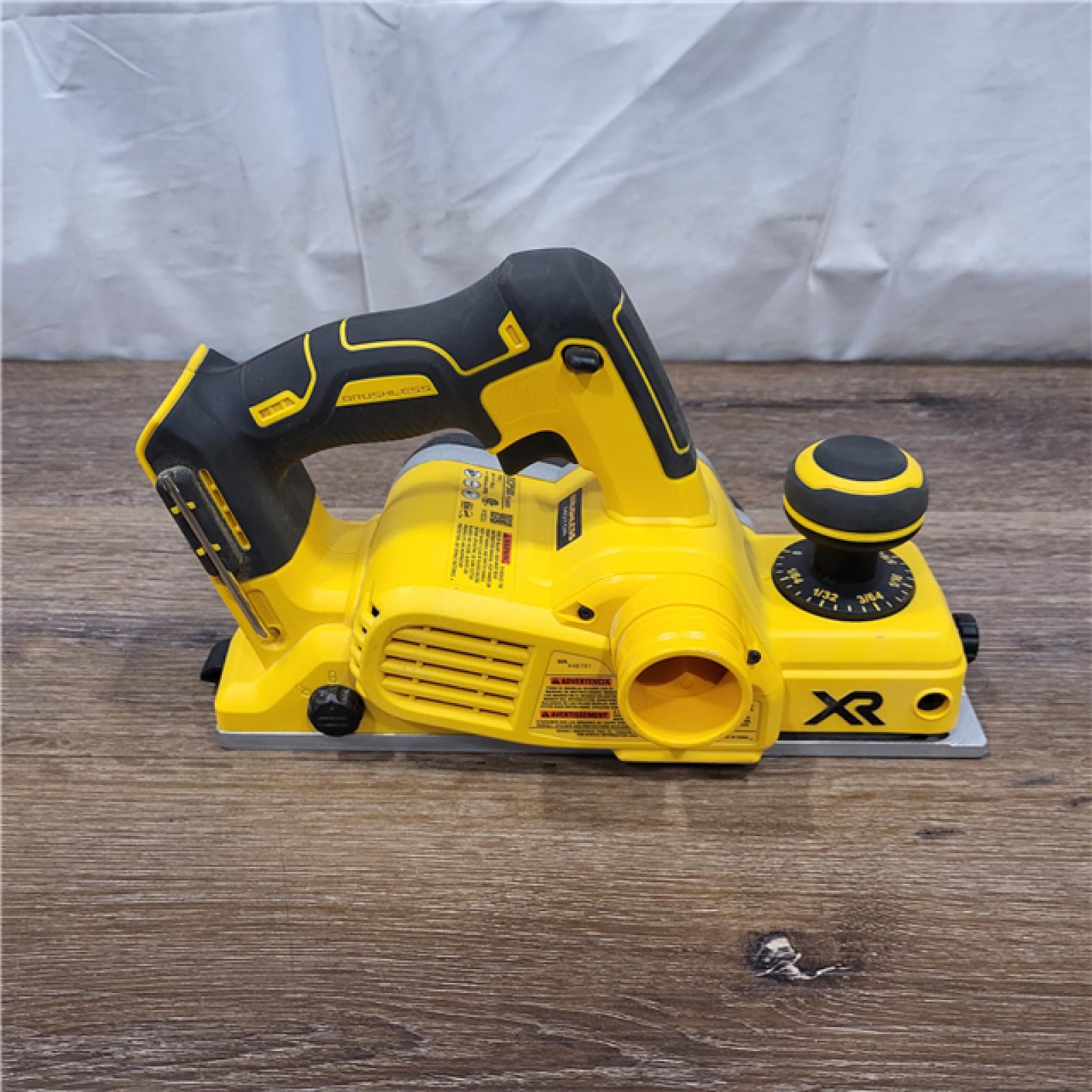 AS-IS DEWALT DCP580B 20V MAX Lithium Ion Brushless Planer