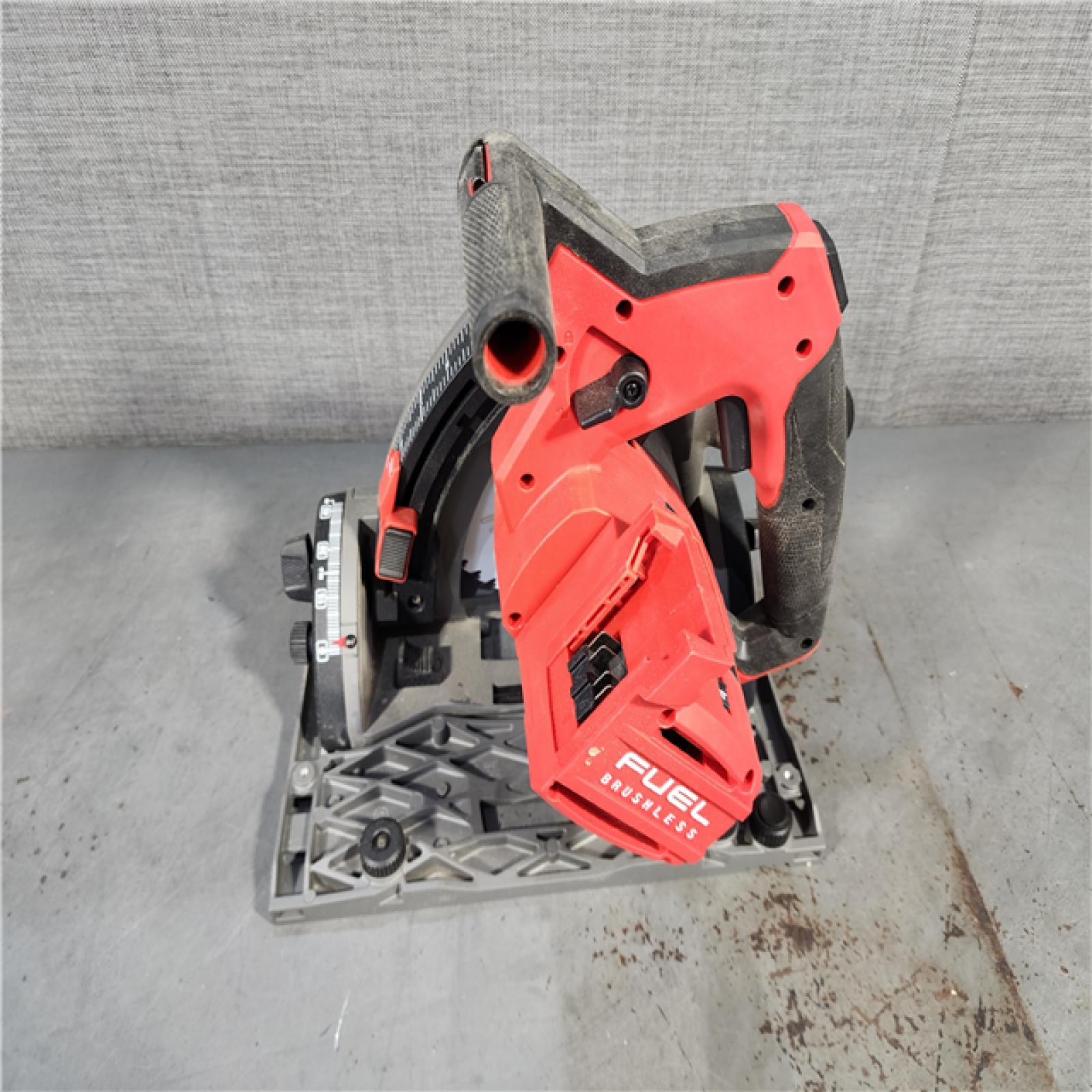 HOUSTON LOCATION - AS-IS Milwaukee 2831-21 M18 FUEL 18-Volt Lithium-Ion Brushless Cordless 6-1/2 in. Plunge Track Saw PACKOUT Kit with One 6.0 Ah Battery