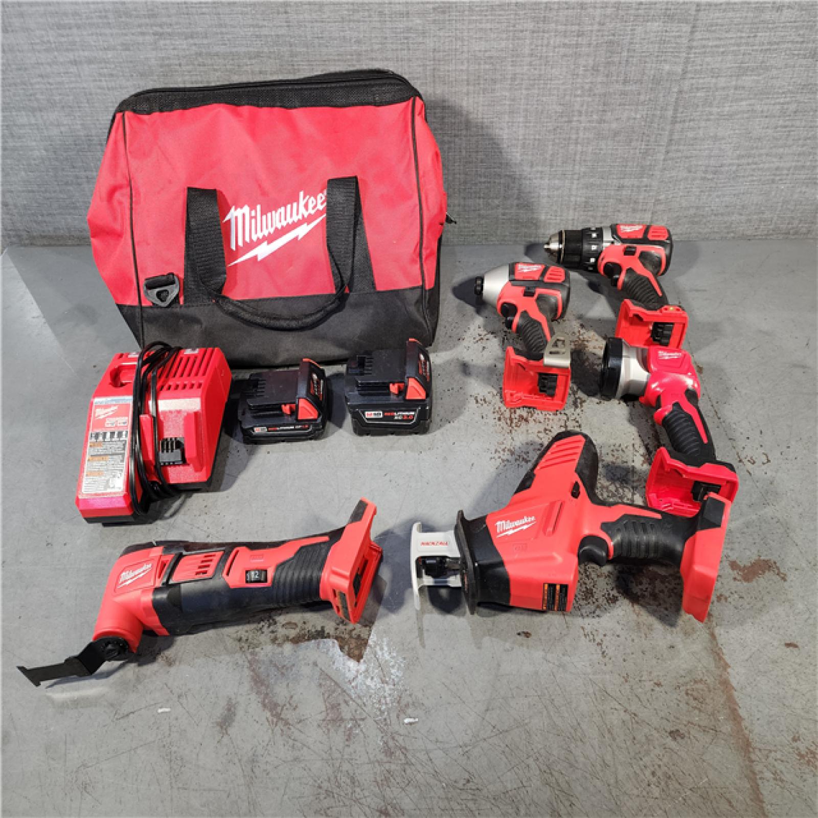 HOUSTON LOCATION - AS-IS Milwaukee 5 Tool Combo Kit W/ (2) Battery & Charger