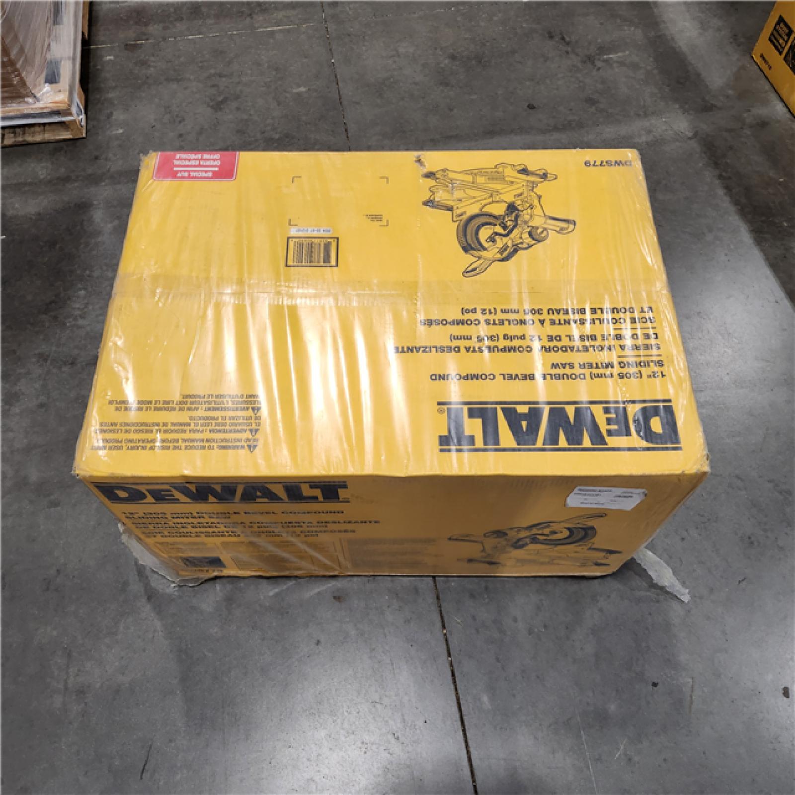 NEW DEWALT 15 Amp Corded 12 in. Double Bevel Sliding Compound Miter Saw, Blade Wrench and Material Clamp