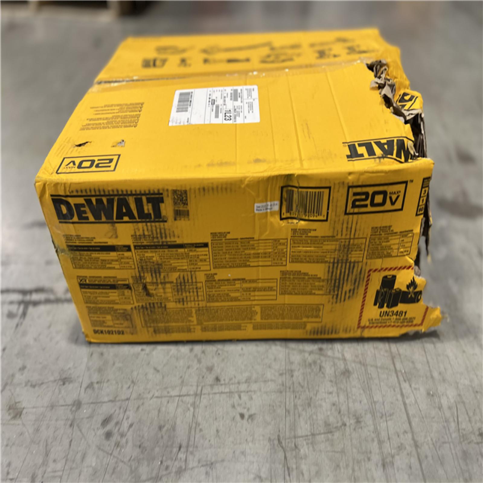 NEW!- DEWALT 20-Volt Max Lithium-Ion 10-Tool Cordless Combo Kit with Two 2.0 Ah Batteries, Charger and 2 Bags