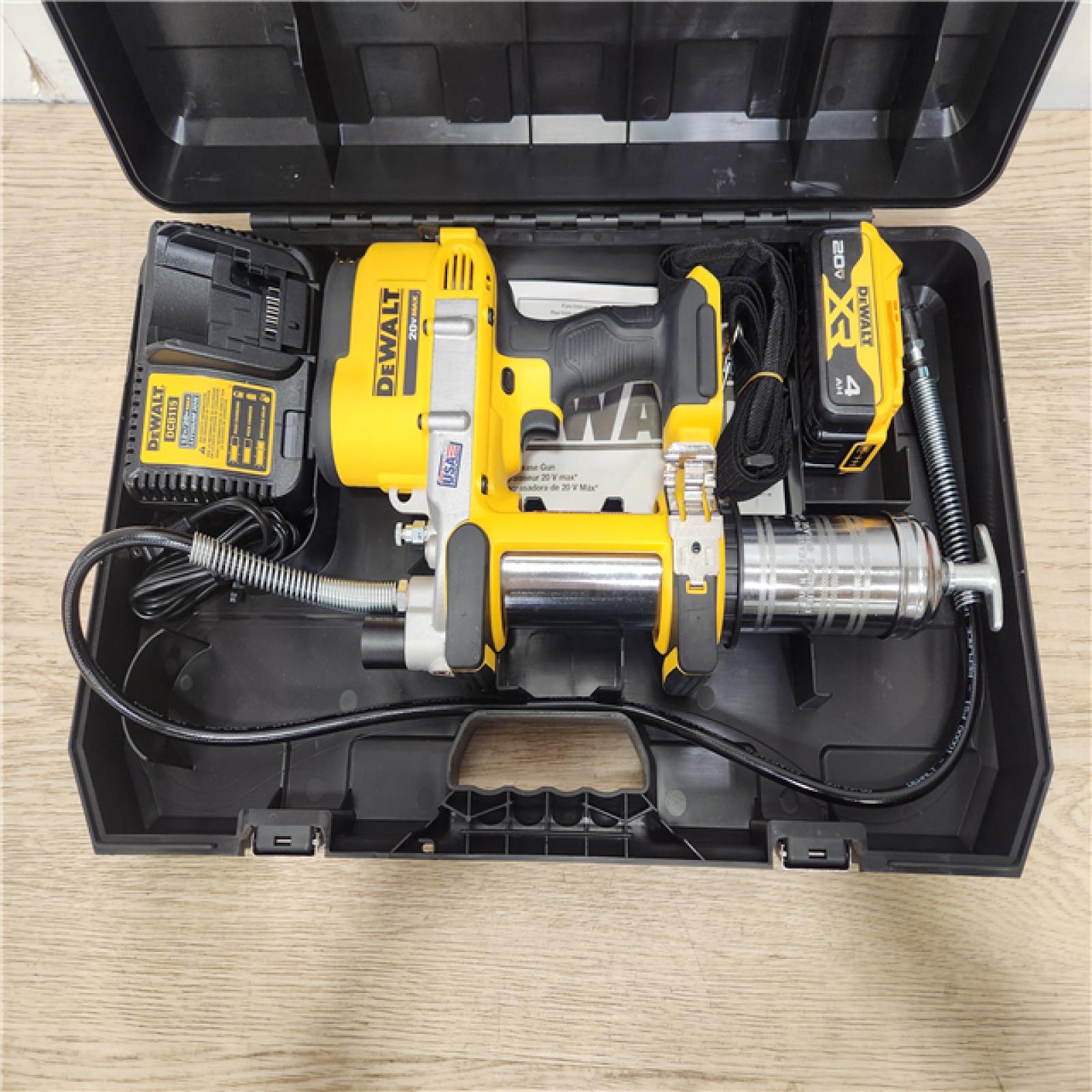 Phoenix Location DEWALT 20V MAX Cordless 10,000 PSI Variable Speed Grease Gun and (1) 20V MAX Premium Lithium-Ion 4.0Ah Battery