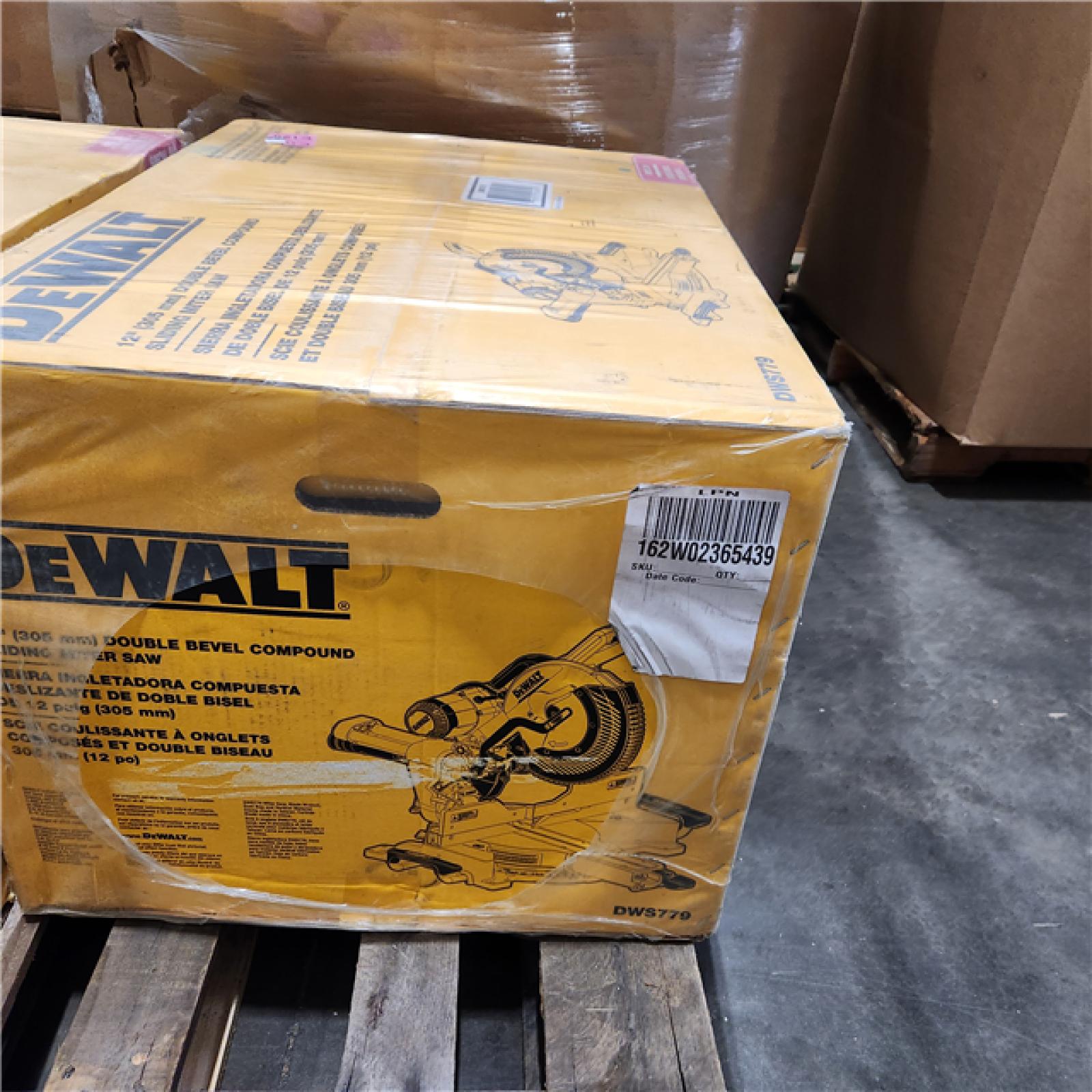 Dallas Location - NEW- DEWALT 15 Amp Corded 12 in. Double Bevel Sliding Compound Miter Saw, Blade Wrench and Material Clamp