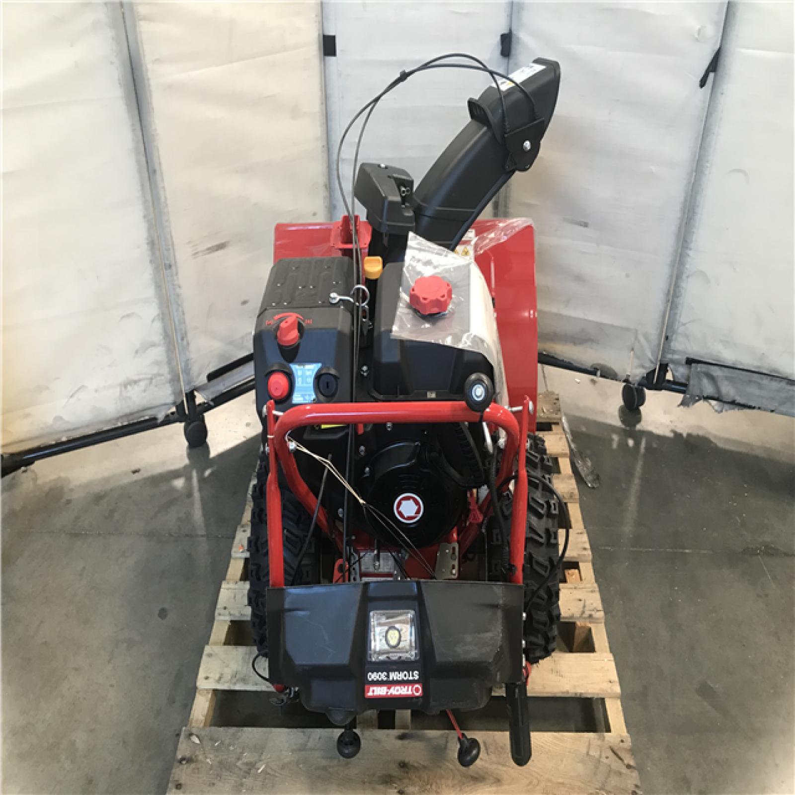 California LIKE-NEW Troy-Bilt Storm 3090 357cc Gas 30 in. 2-Stage Snow Thrower