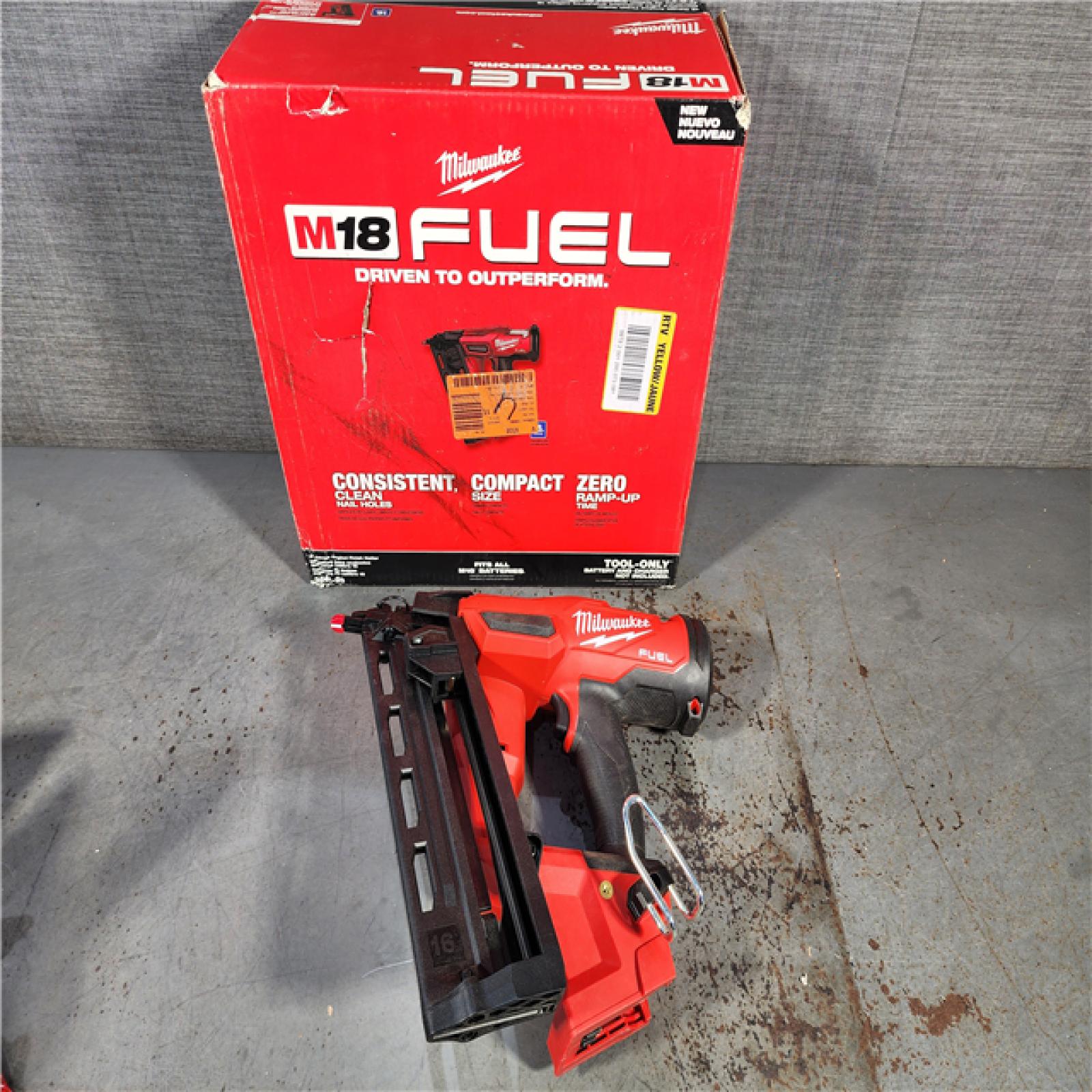 HOUSTON LOCATION - AS-IS (APPEARS LIKE NEW) Milwaukee 2841-20 18V Cordless Gen II 16 Gauge Angled Finish Nailer (Tool Only)