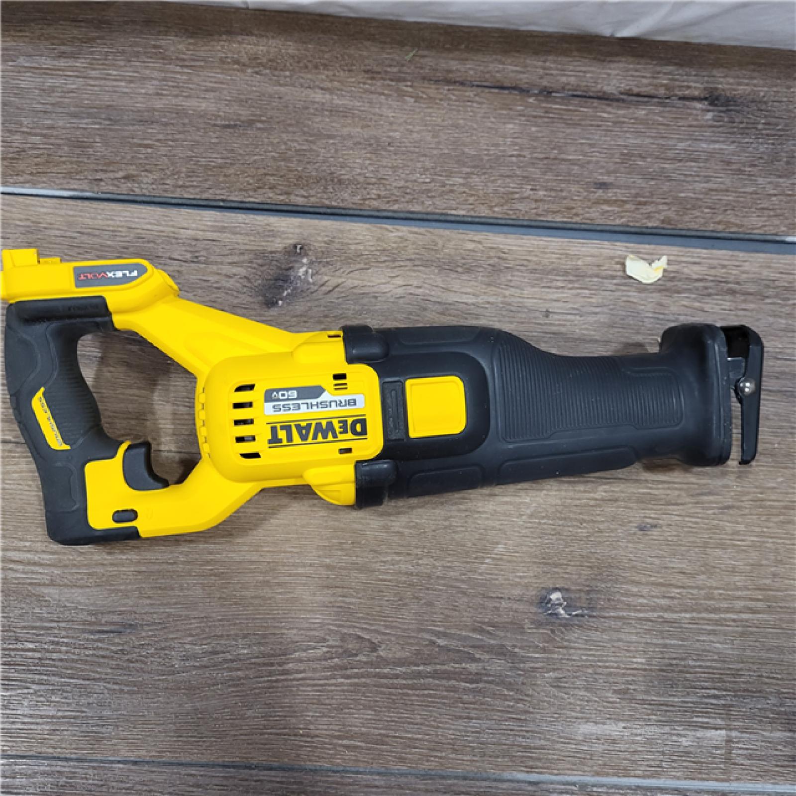 AS-IS DeWalt DCS389B FLEXVOLT 60V MAX Cordless Brushless Reciprocating Saw (Tool-Only)