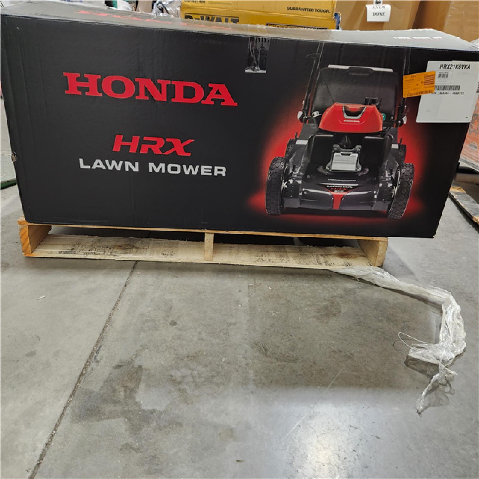 Dallas Location - As-Is Honda HRX217VKA 21 Lawn Mower