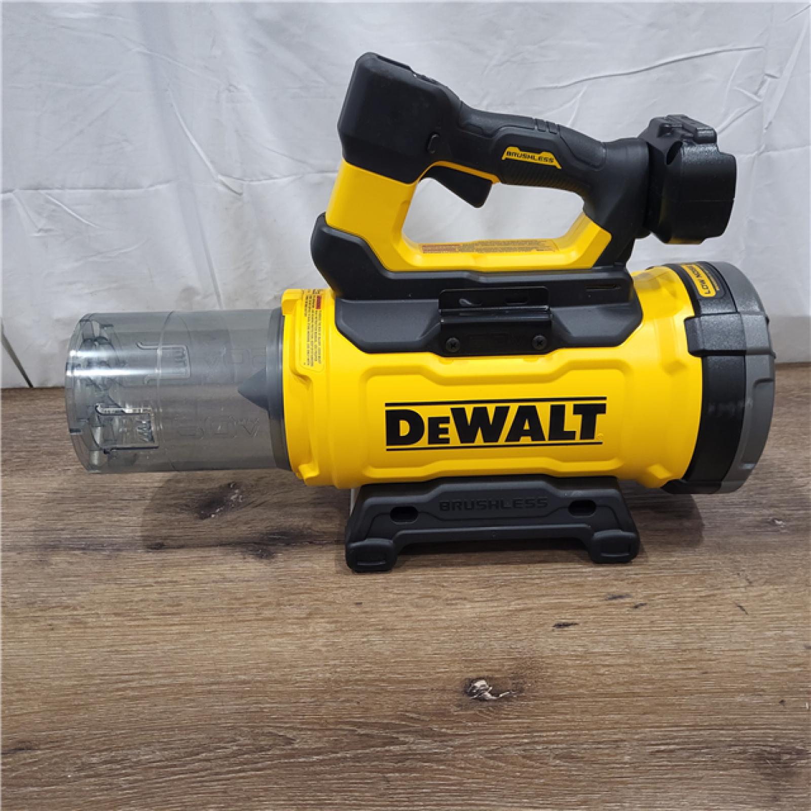 AS-IS FLEXVOLT 60V MAX 160 MPH 760 CFM Brushless Cordless  and Charger