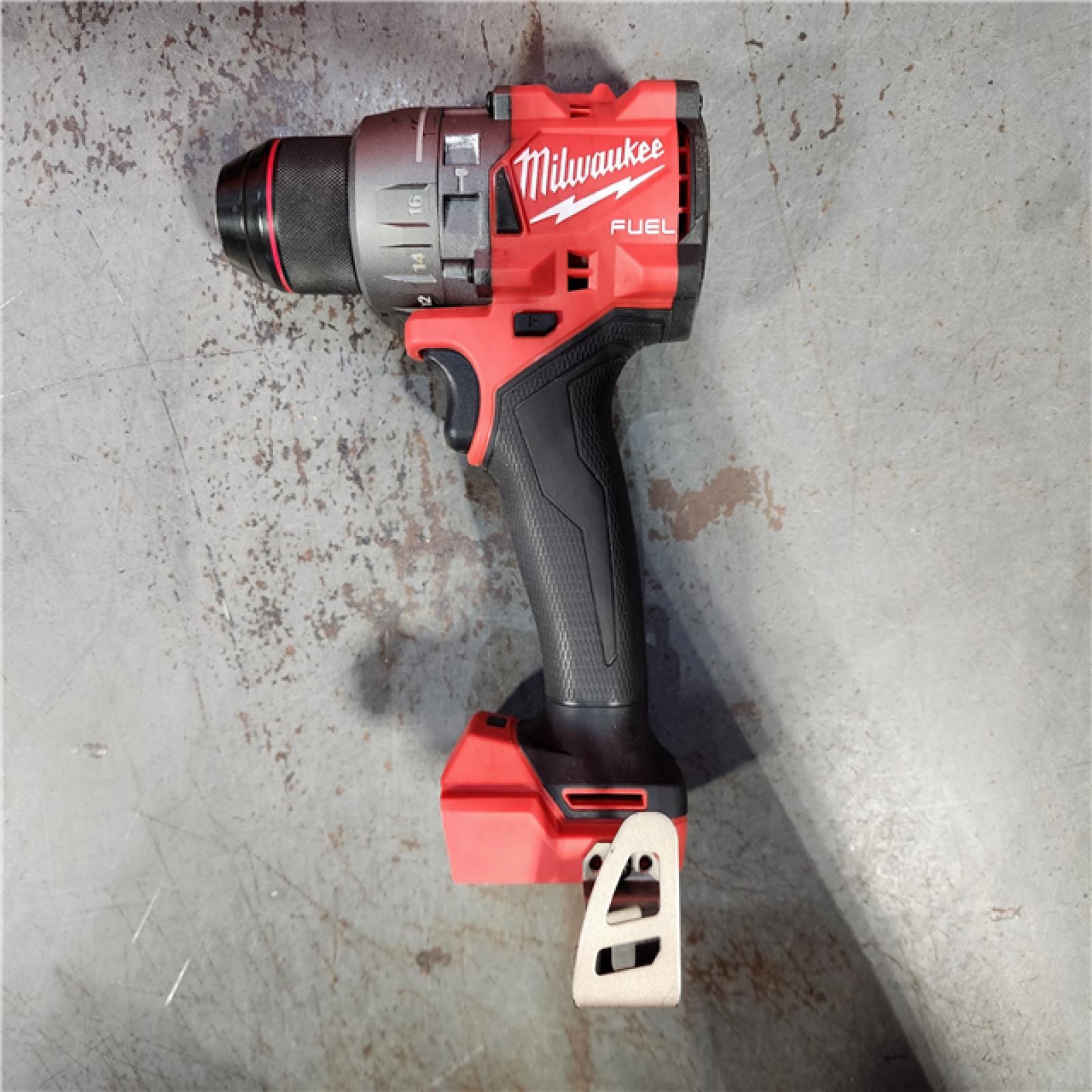 HOUSTON LOCATION - AS-IS Milwaukee 2904-22 Hammer Drill Driver Kit with Batteries  Charger & Tool Case  Red