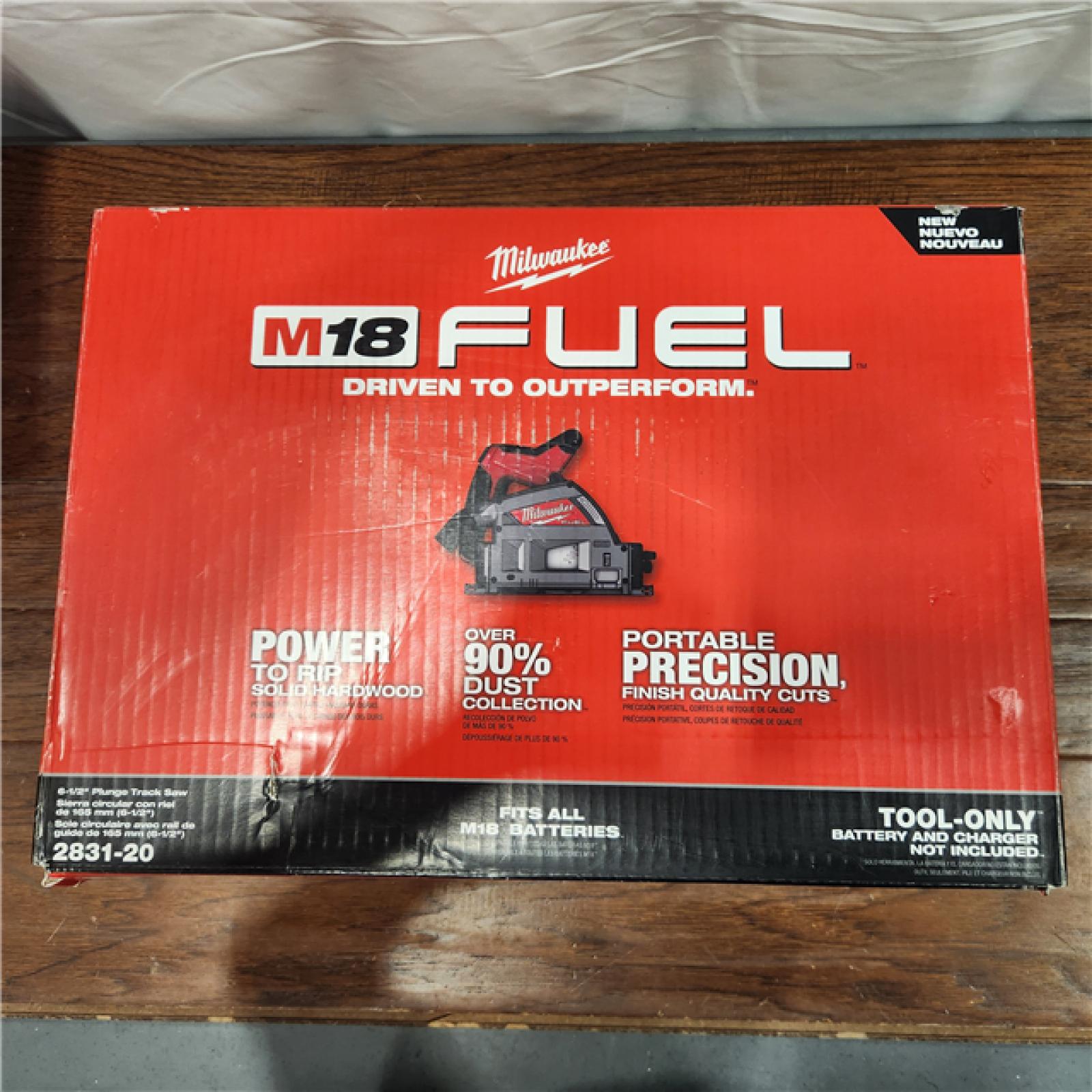 NEW Milwaukee M18 Fuelâ„¢ 6-1/2  Plunge Track Saw