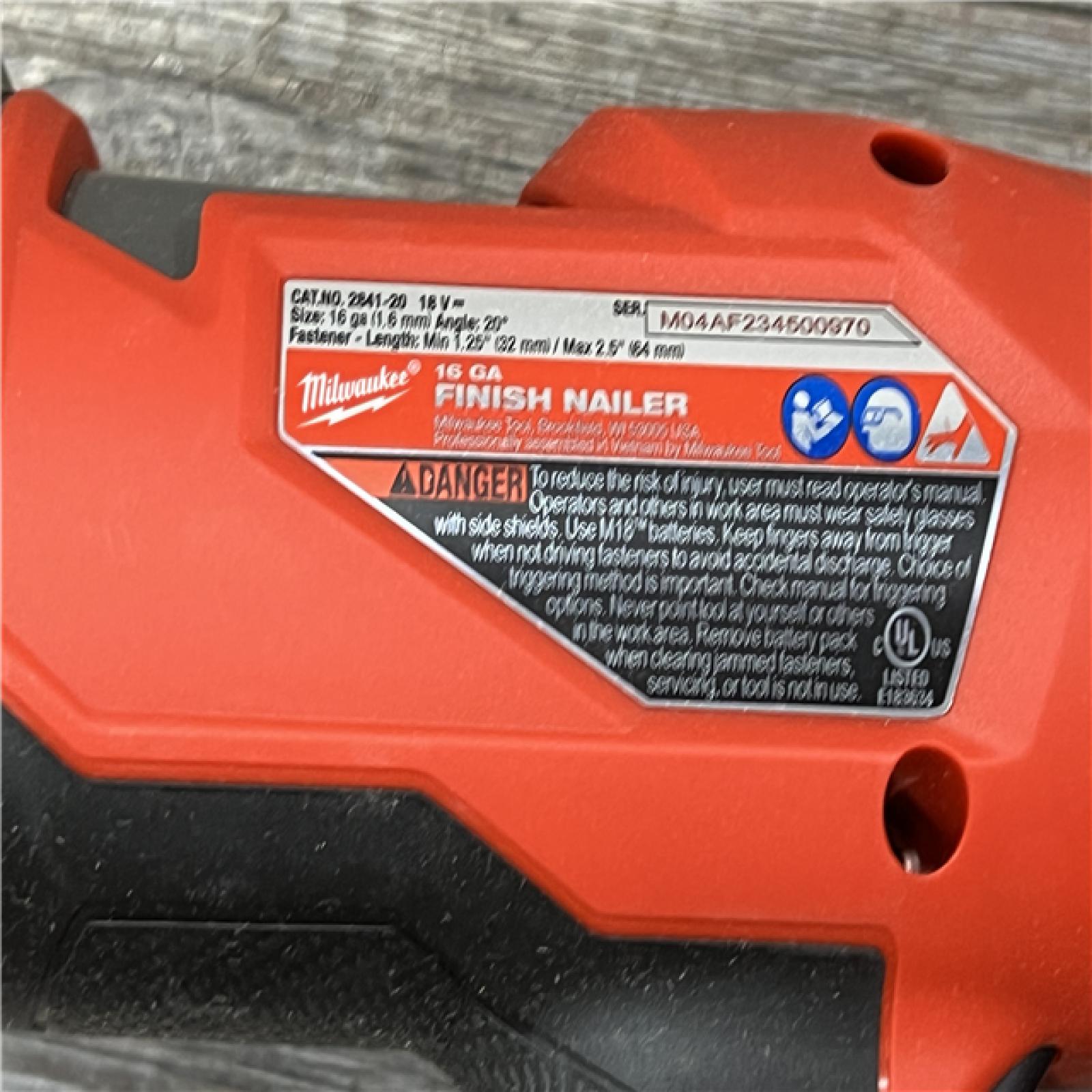 AS-IS Milwaukee 2841-20 18V Cordless Gen II 16 Gauge Angled Finish Nailer (Tool Only)