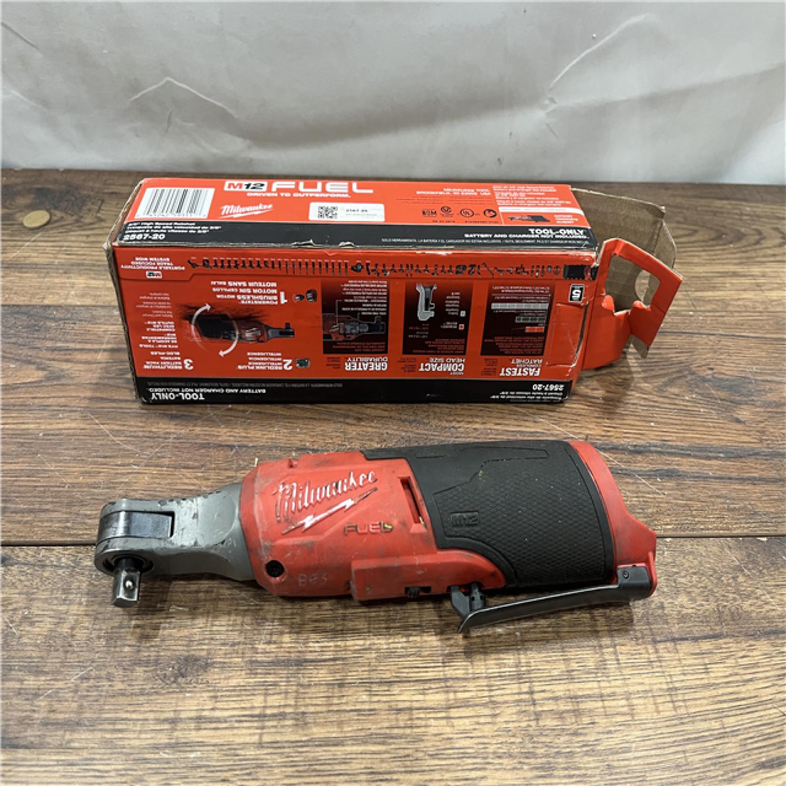 AS IS Milwaukee 2567-20 M12 FUEL Brushless Lithium-Ion 3/8 in. Cordless High Speed Ratchet (Tool Only)