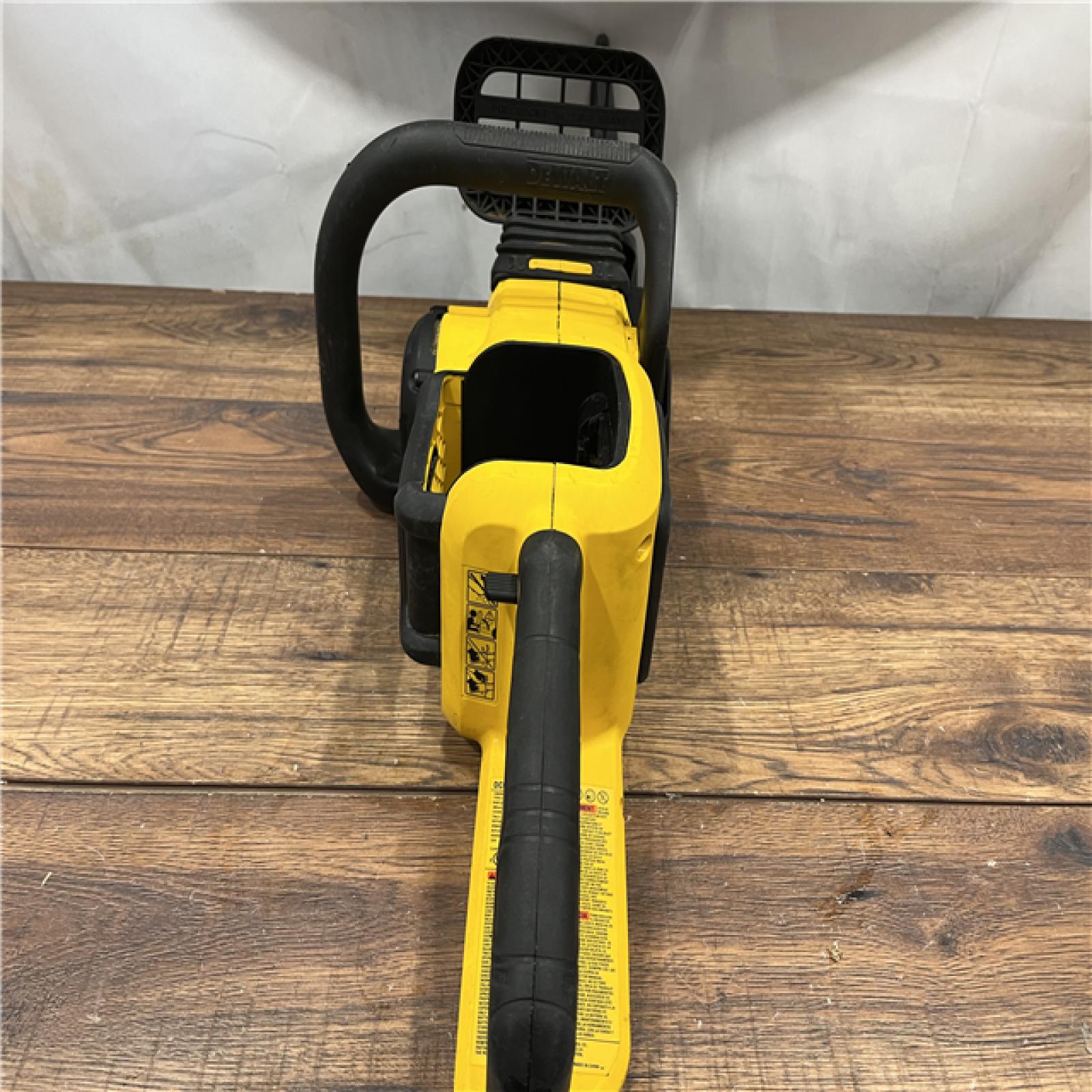 AS IS DEWALT DCCS672B FLEXVOLT 60V MAX Brushless Cordless 18 Chainsaw (Tool Only)