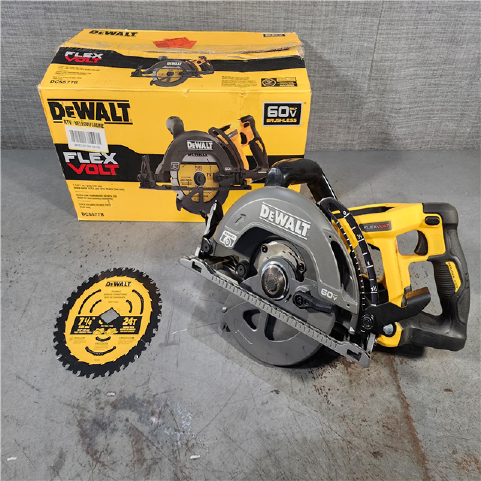 HOUSTON LOCATION - AS-IS (APPEARS LIKE NEW) DEWALT FLEXVOLT 60V MAX Cordless Brushless 7-1/4 in. Wormdrive Style Circular Saw (Tool Only)